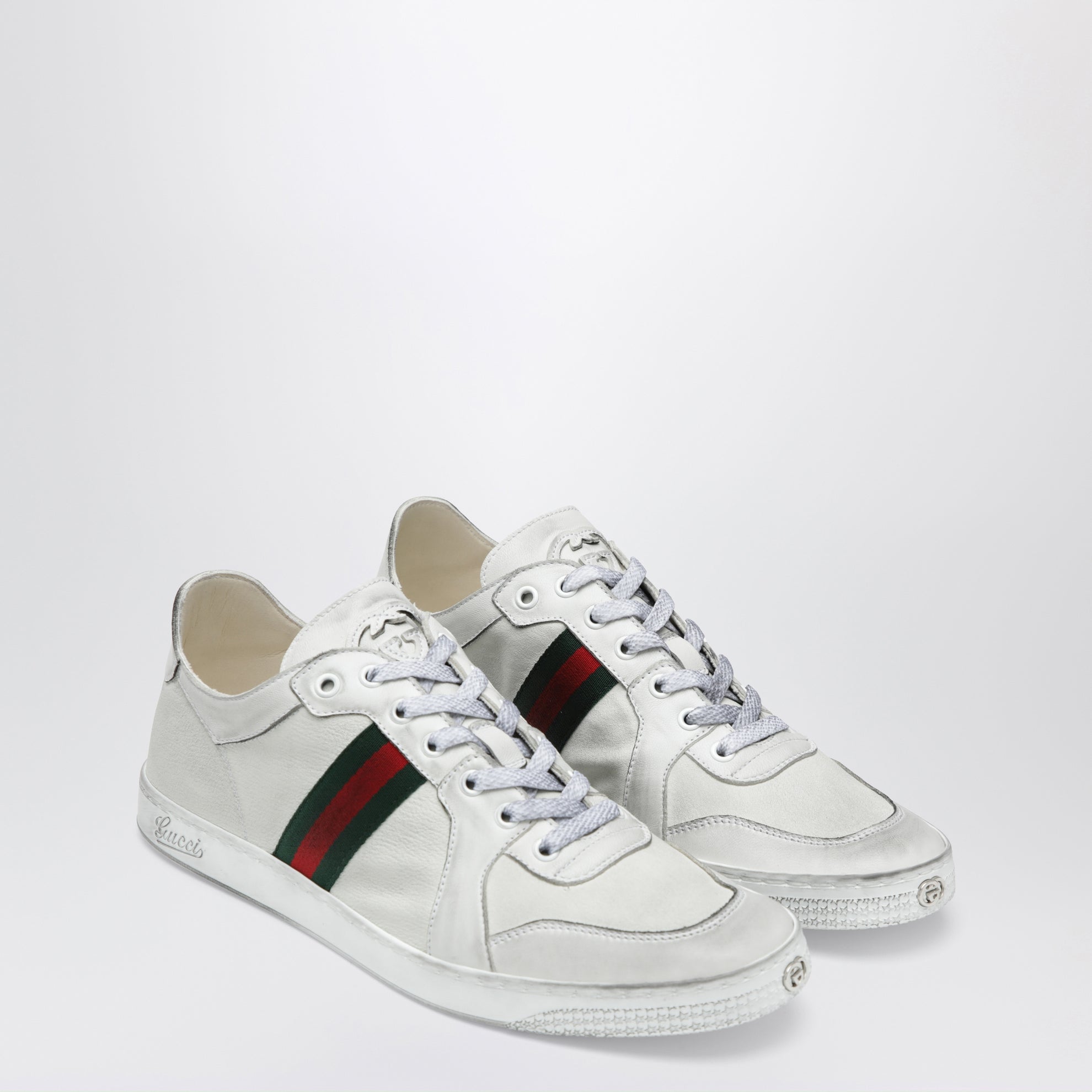 Stretch Sneakers in white leather with worn effect