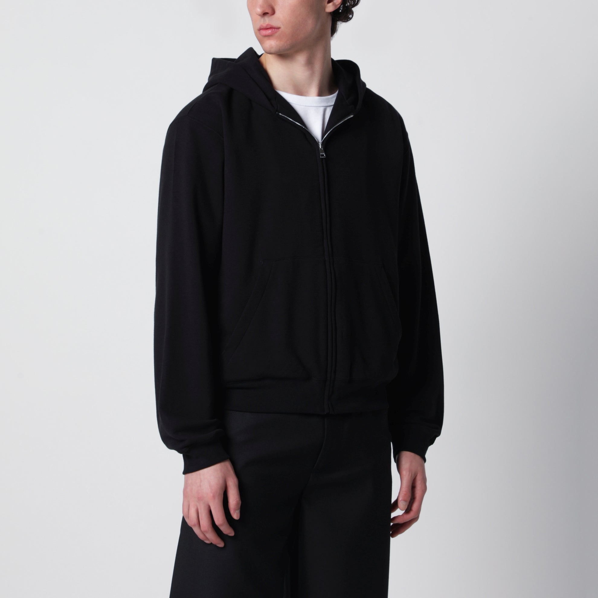 Felpa con zip nera in misto cashmere con stampa logo