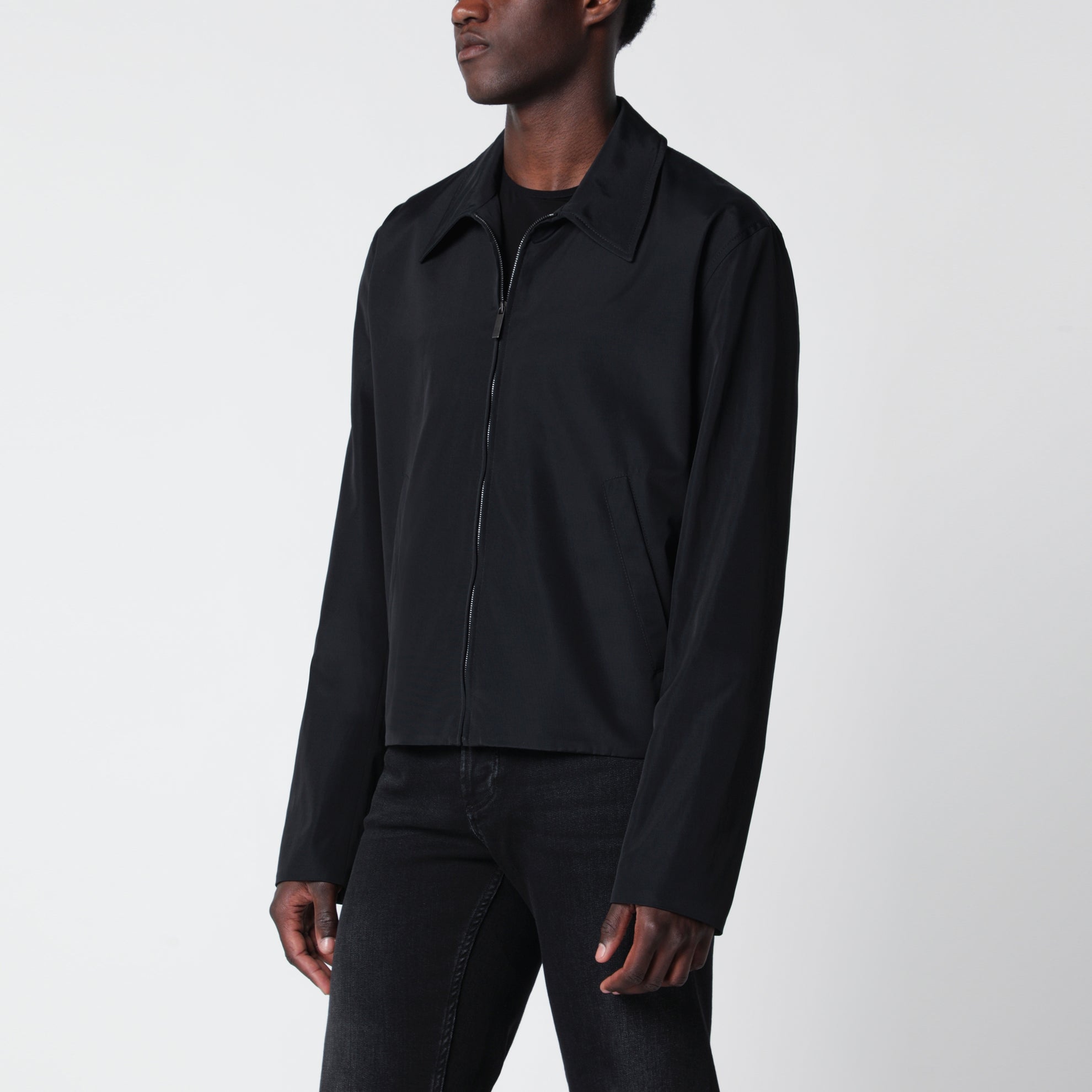 Schwarze Jacke mit Reißverschluss aus Baumwoll-Acetat