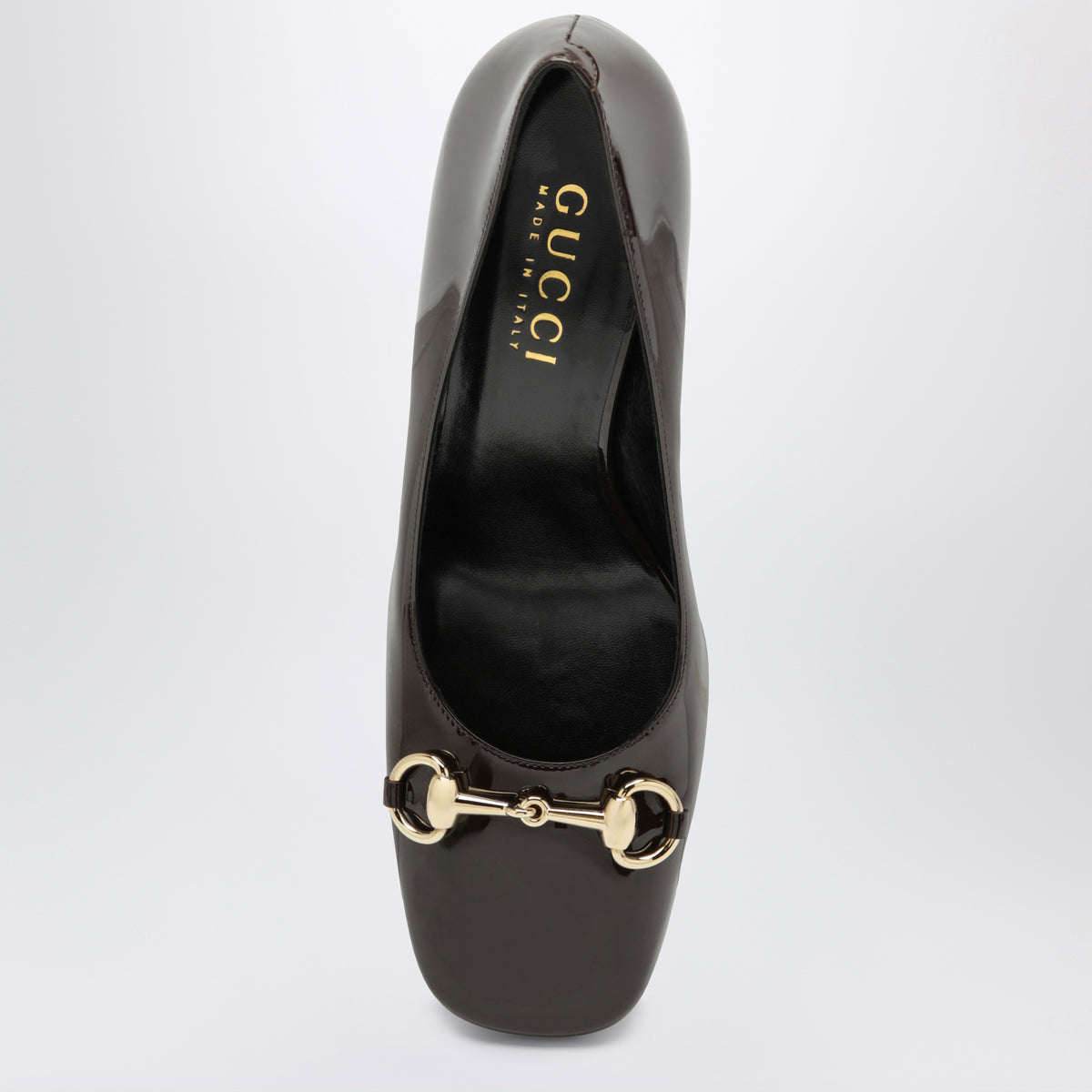Brown patent leather ladies' pumps
