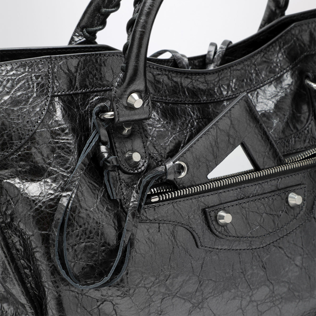 Le City Medium Tasche aus stahlgrauem Leder