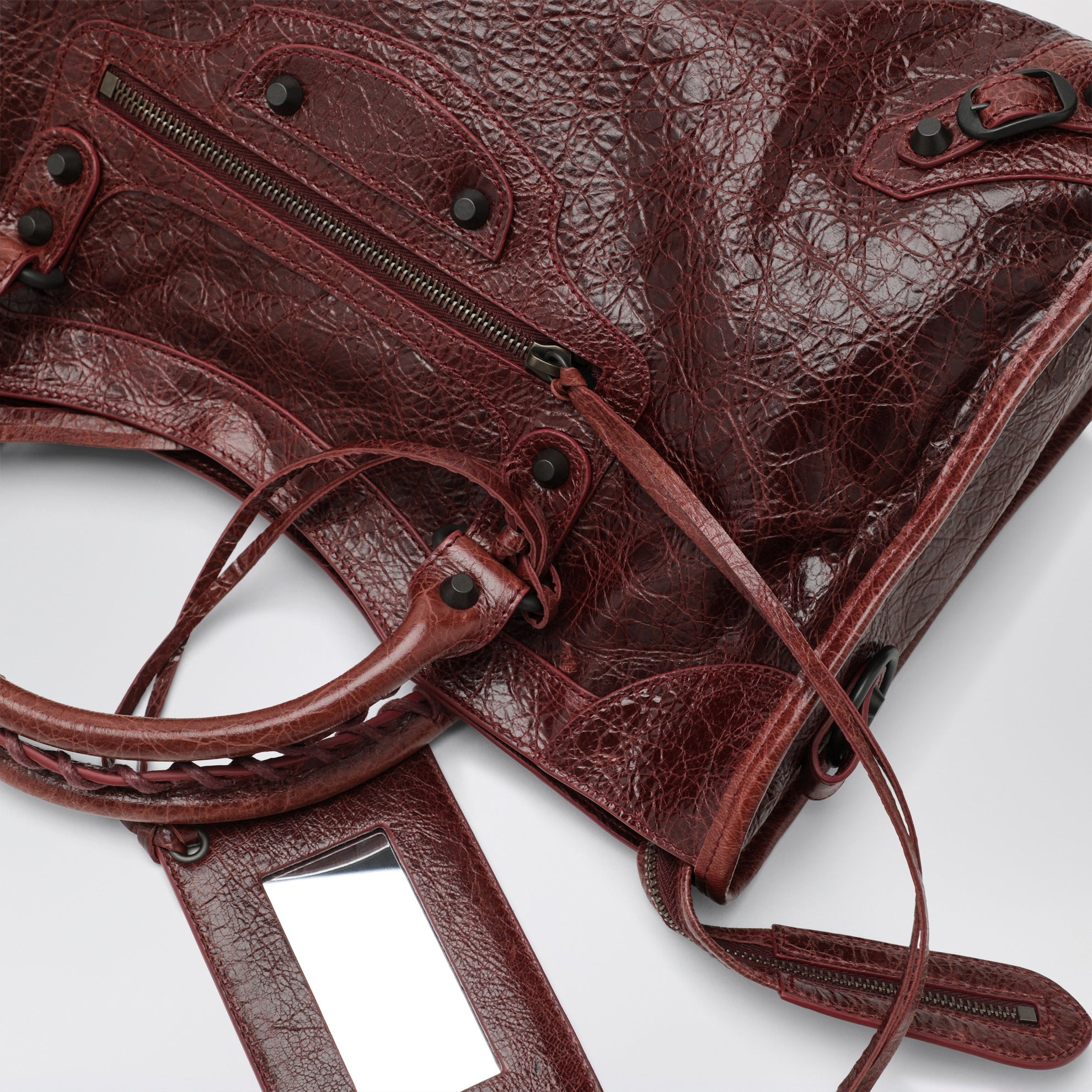 Sac à main Le City moyen en cuir couleur merlot