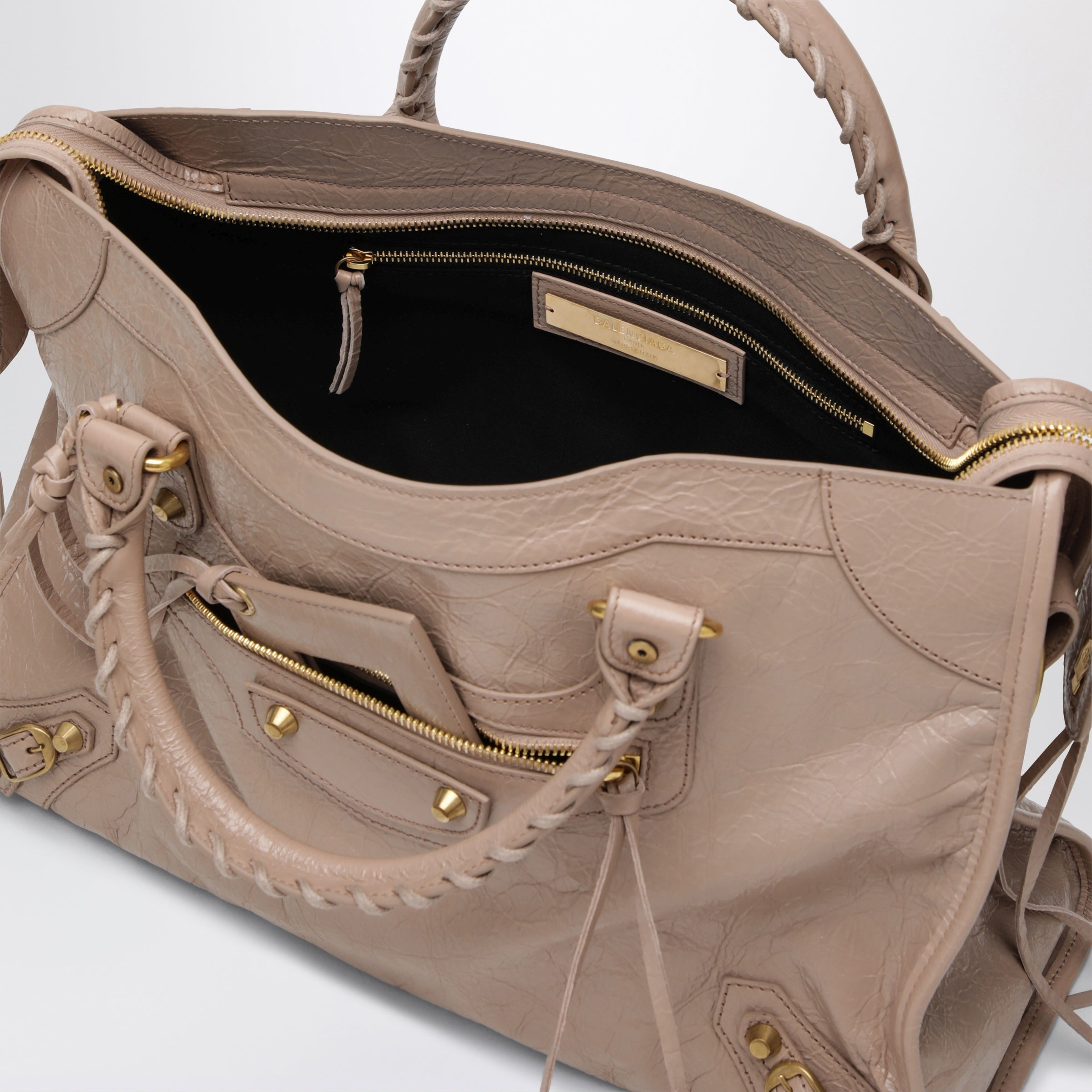 Balenciaga Le City medium handbag in Blush leather | TheDoubleF