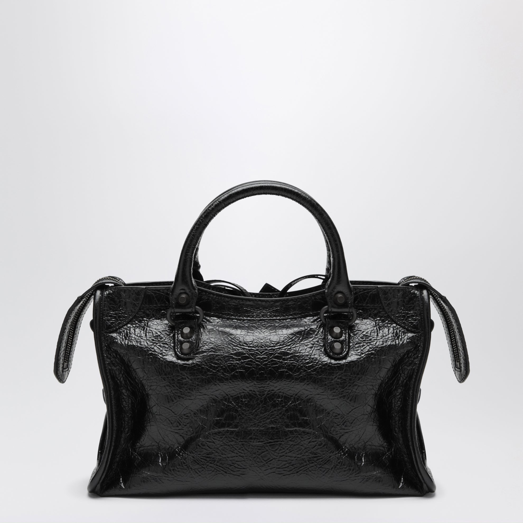 Kleine Le City Handtasche aus Lammleder in Schwarz