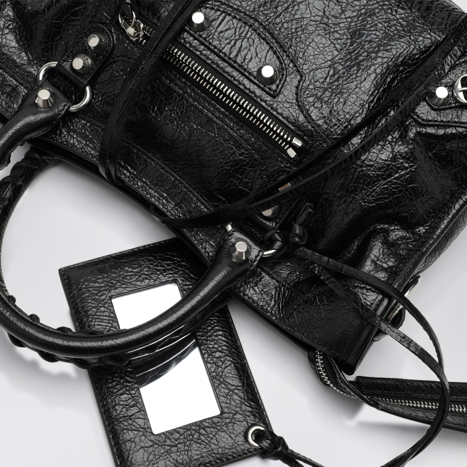 Petit sac Le City en cuir d’agneau noir