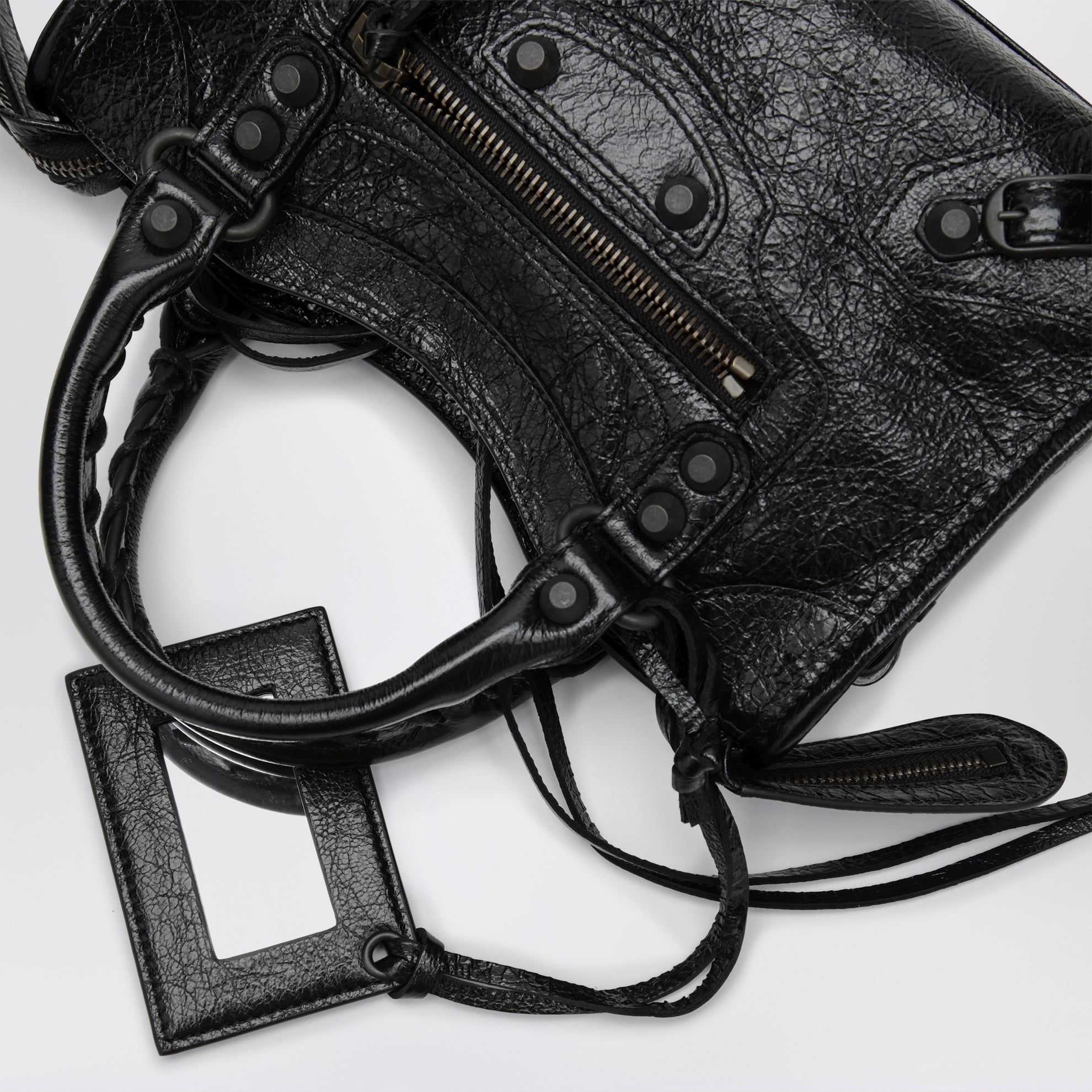 Le City Mini Handtasche aus Lammleder in Schwarz