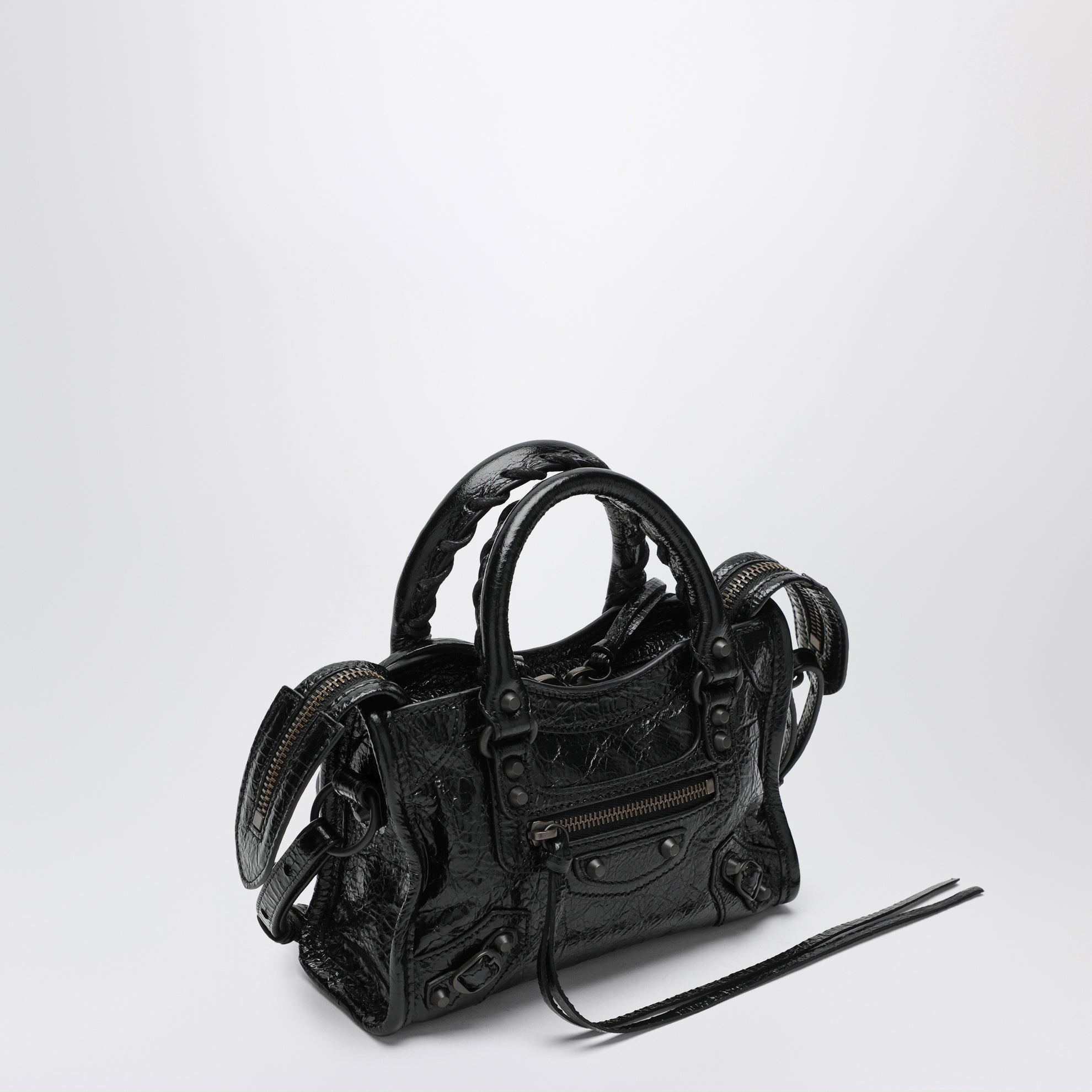 Sac Le City Nano en cuir d’agneau vert militaire