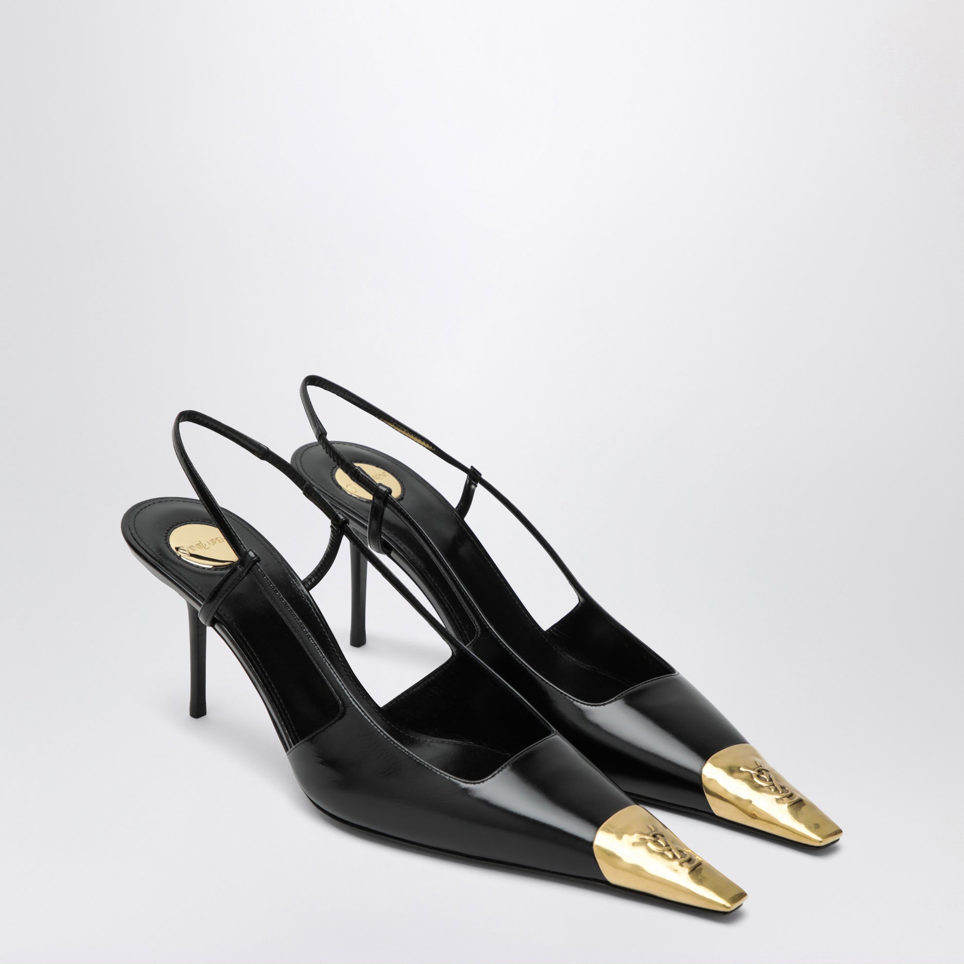 Jeanne slingback pumps in smooth black leather