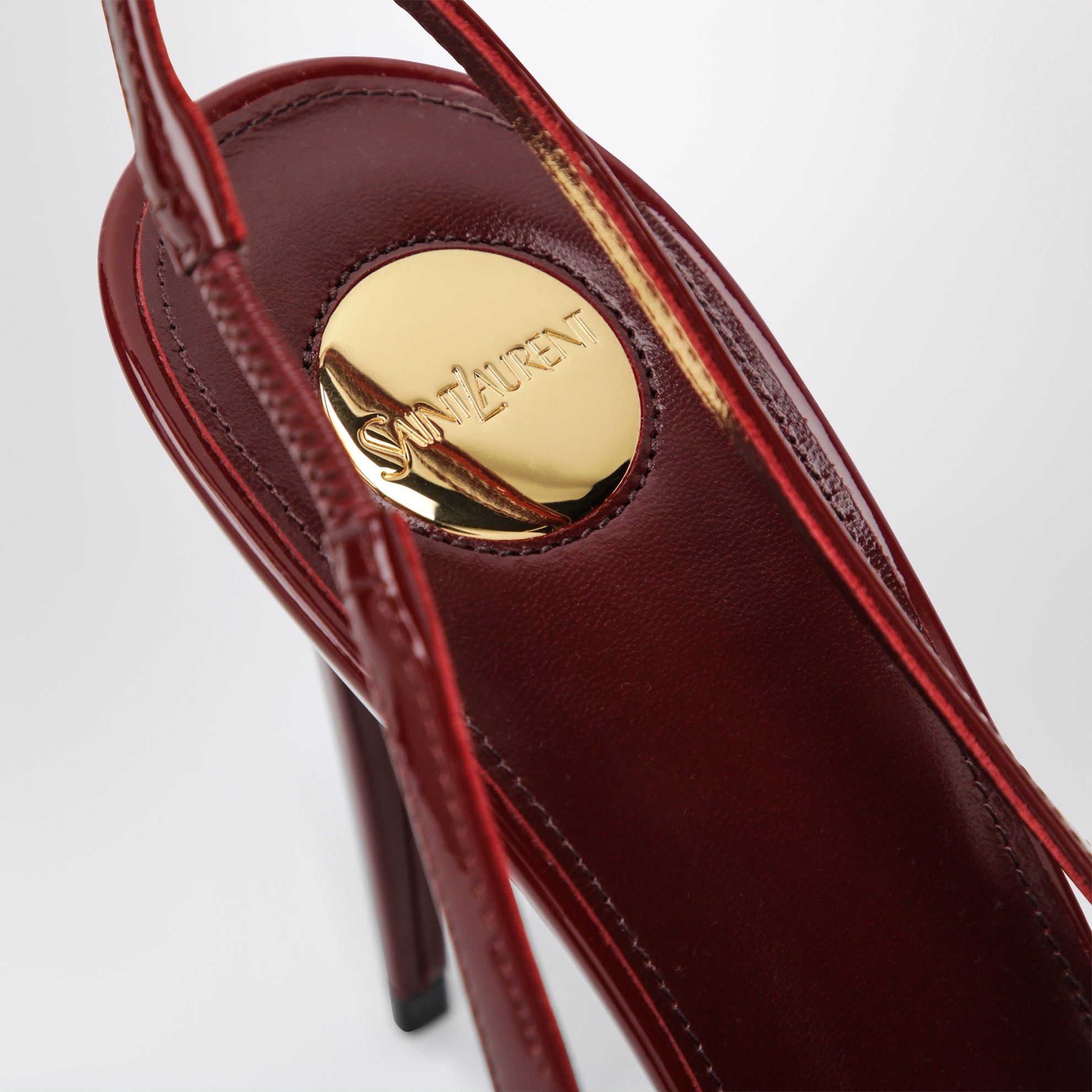 Escarpins slingback Guermantes en cuir verni rouges