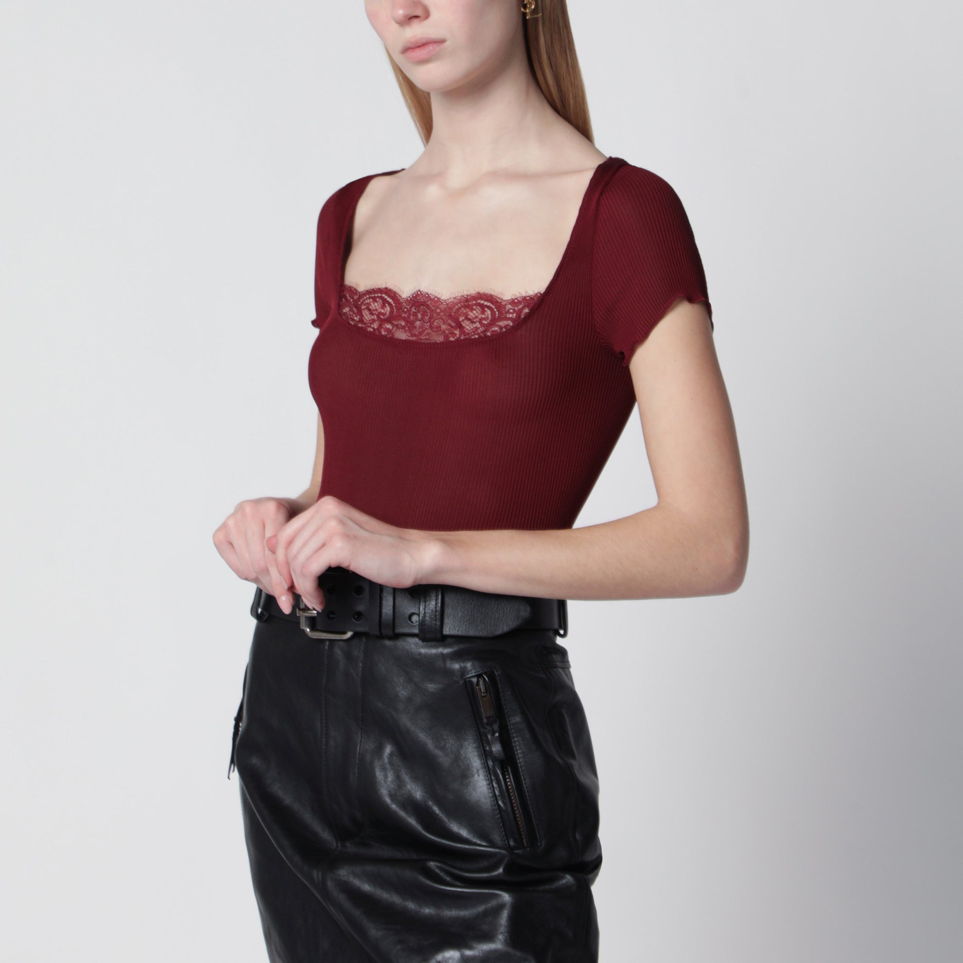 Red square-neck lace T-shirt in ribbed silk