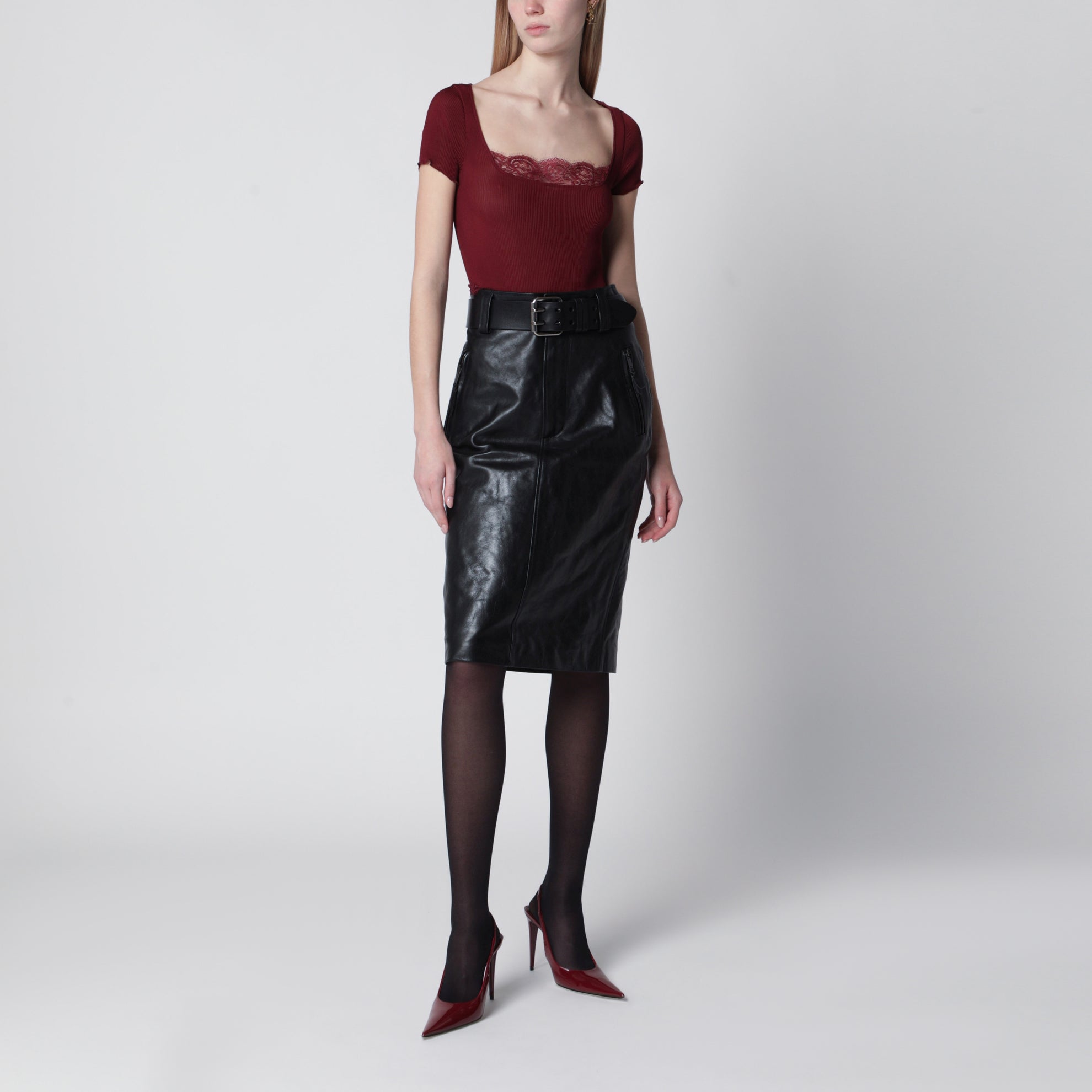 Red square-neck lace T-shirt in ribbed silk