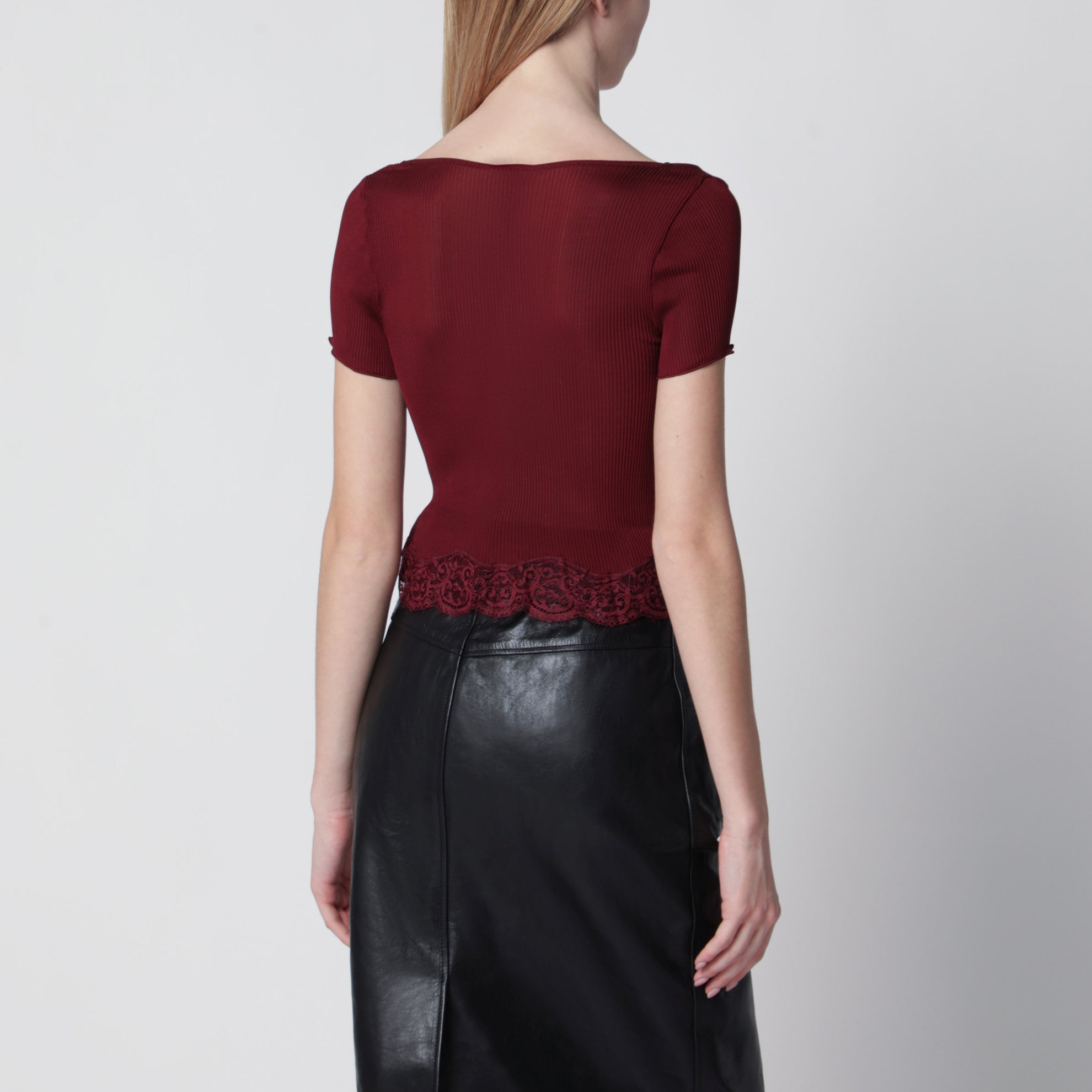 Red square-neck lace T-shirt in ribbed silk