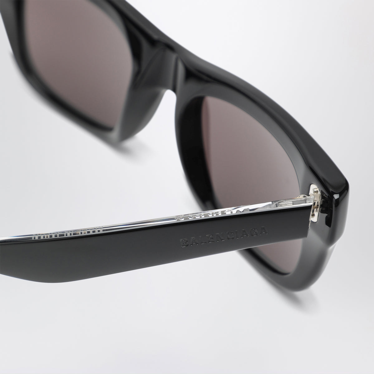 Sonnenbrille Standard Square in Schwarz aus Acetat