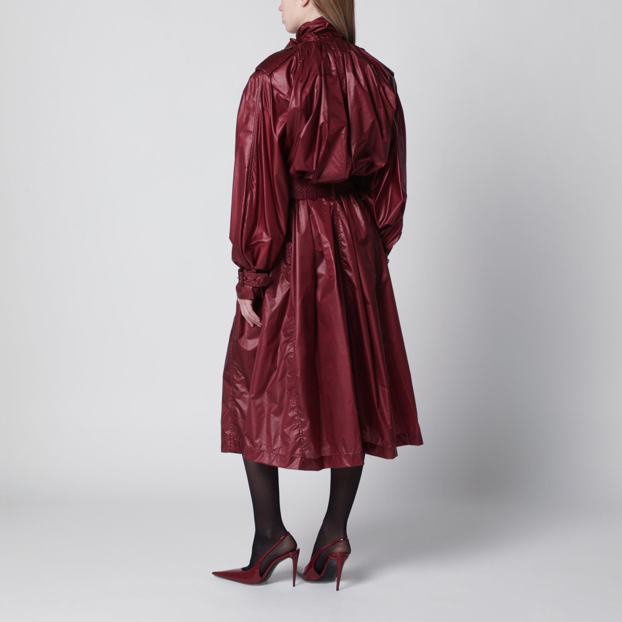 Burgundy waterproof nylon trench coat with lavallière