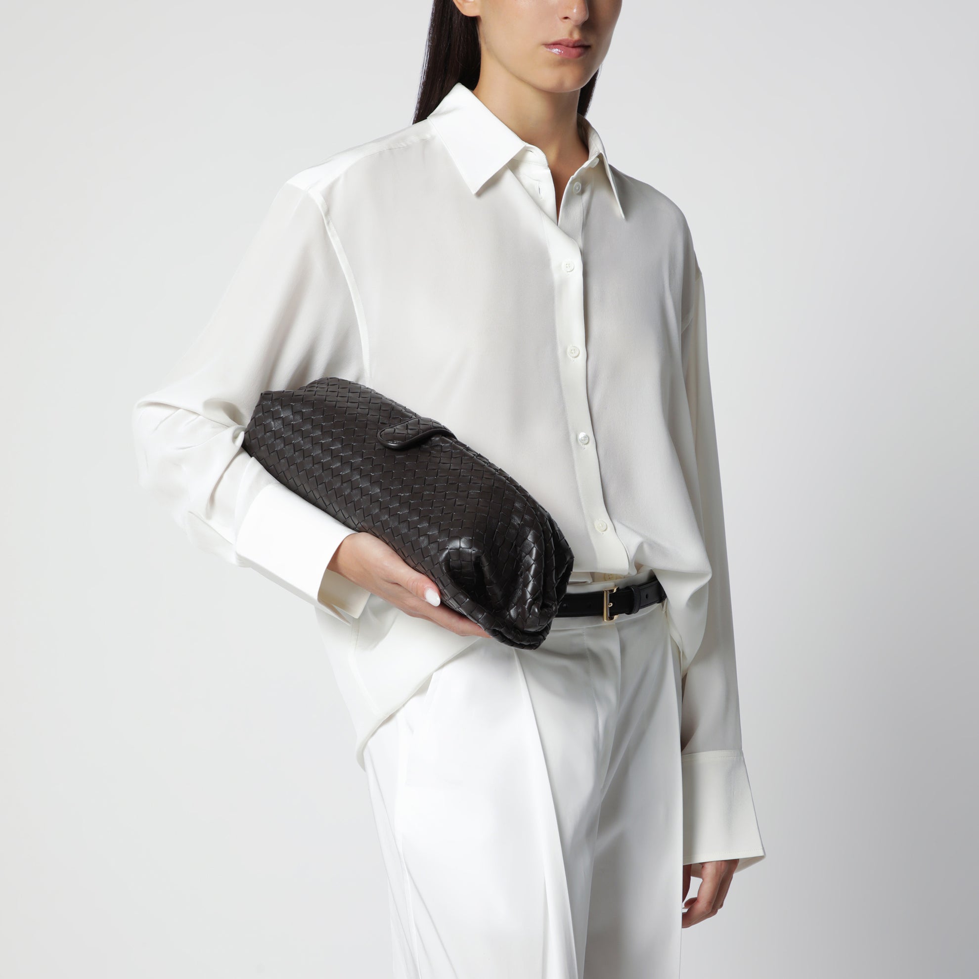 Lauren 1979 intrecciato lamb leather clutch in Espresso