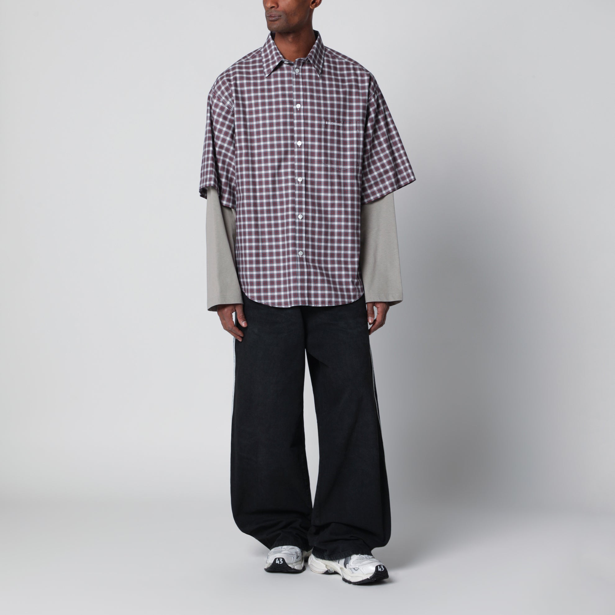 Denim trousers with dark brown and black trims