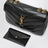 Loulou Schultertasche aus Leder mit Kettenriemen, schwarz