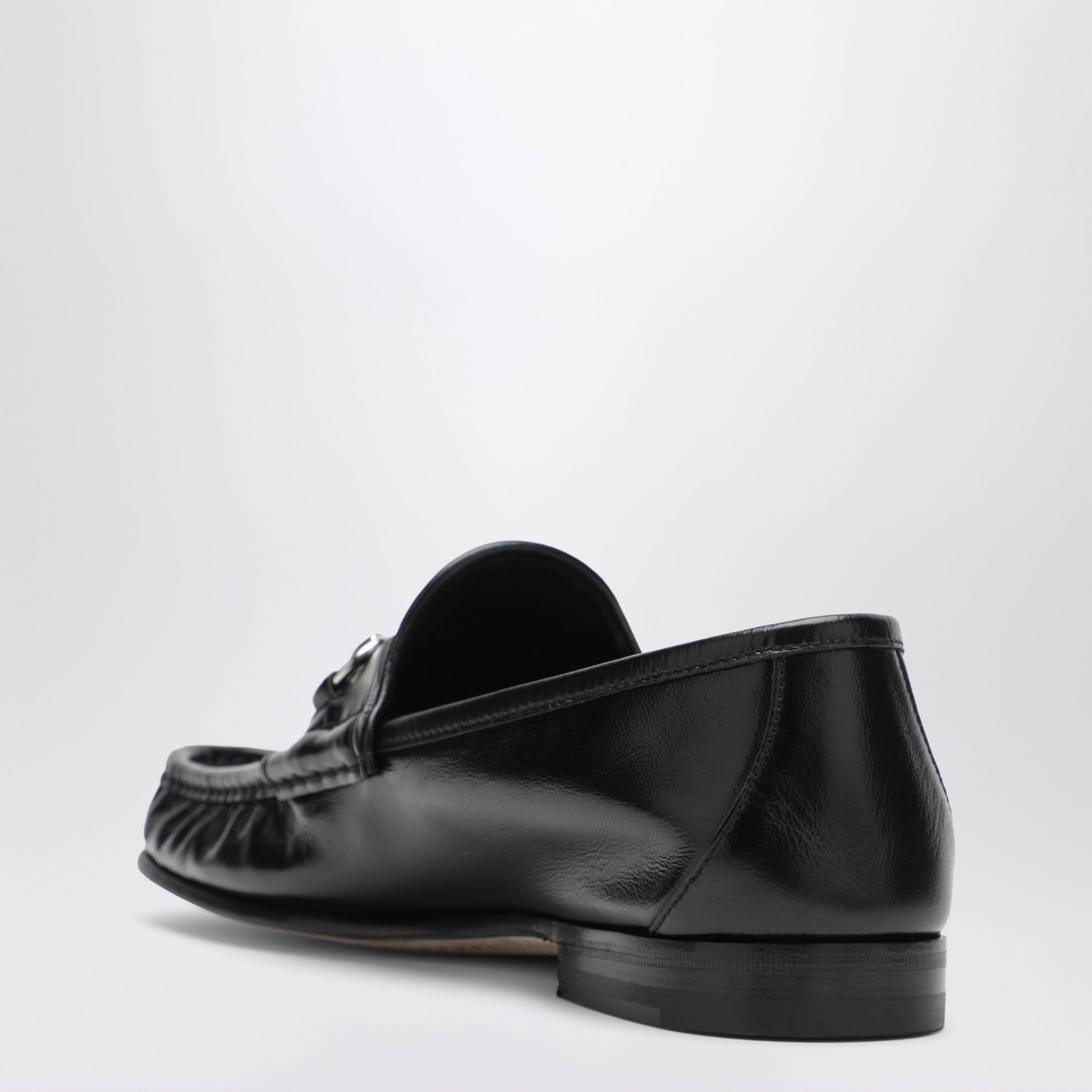 Mocassin Lugano en cuir noir à mors argenté
