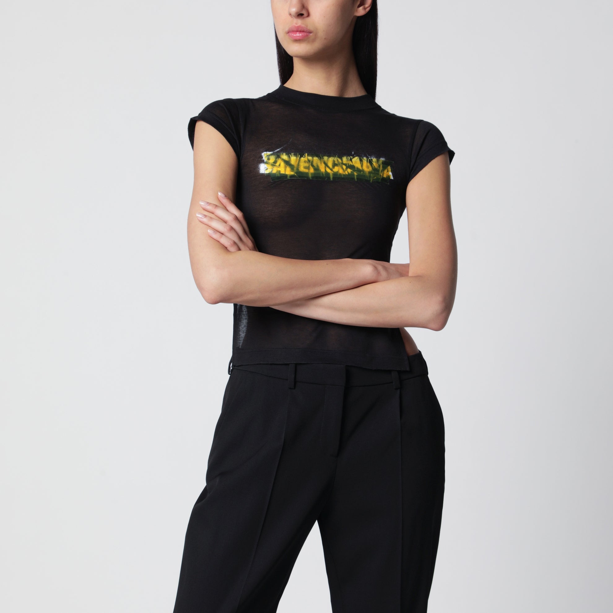 Messy Spray T-shirt with cut-out back in cotton black