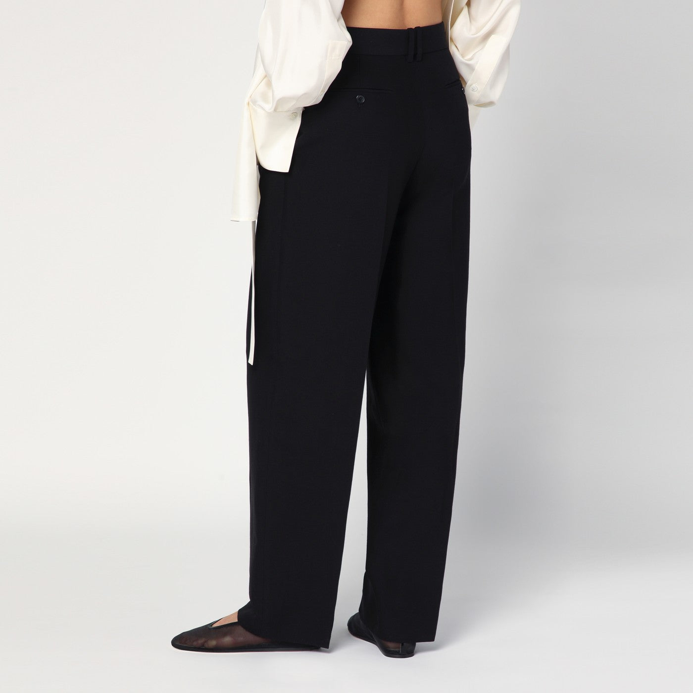 Pantalon Lilas noir en laine et lin