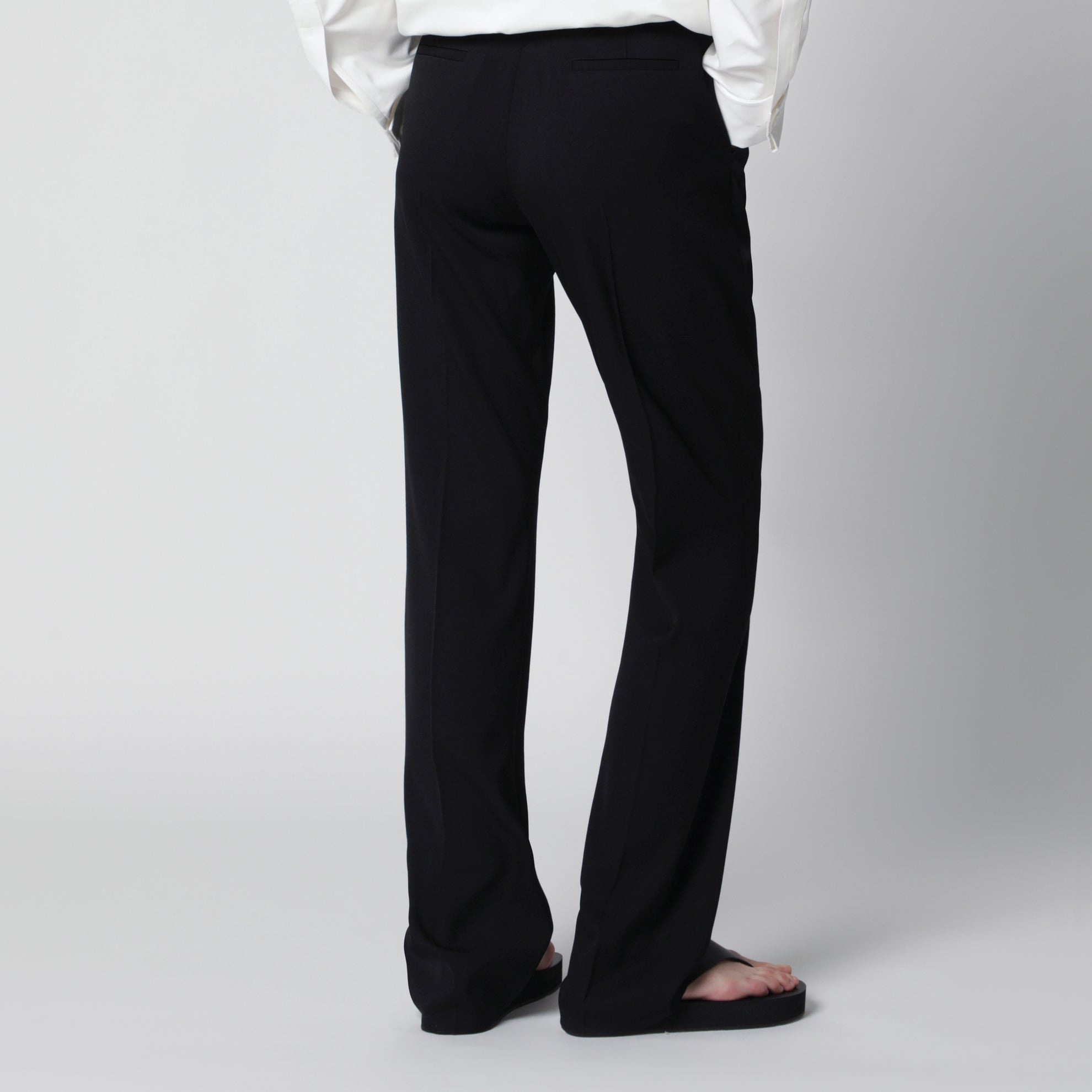 Pantaloni sartoriali slim in lana stretch neri