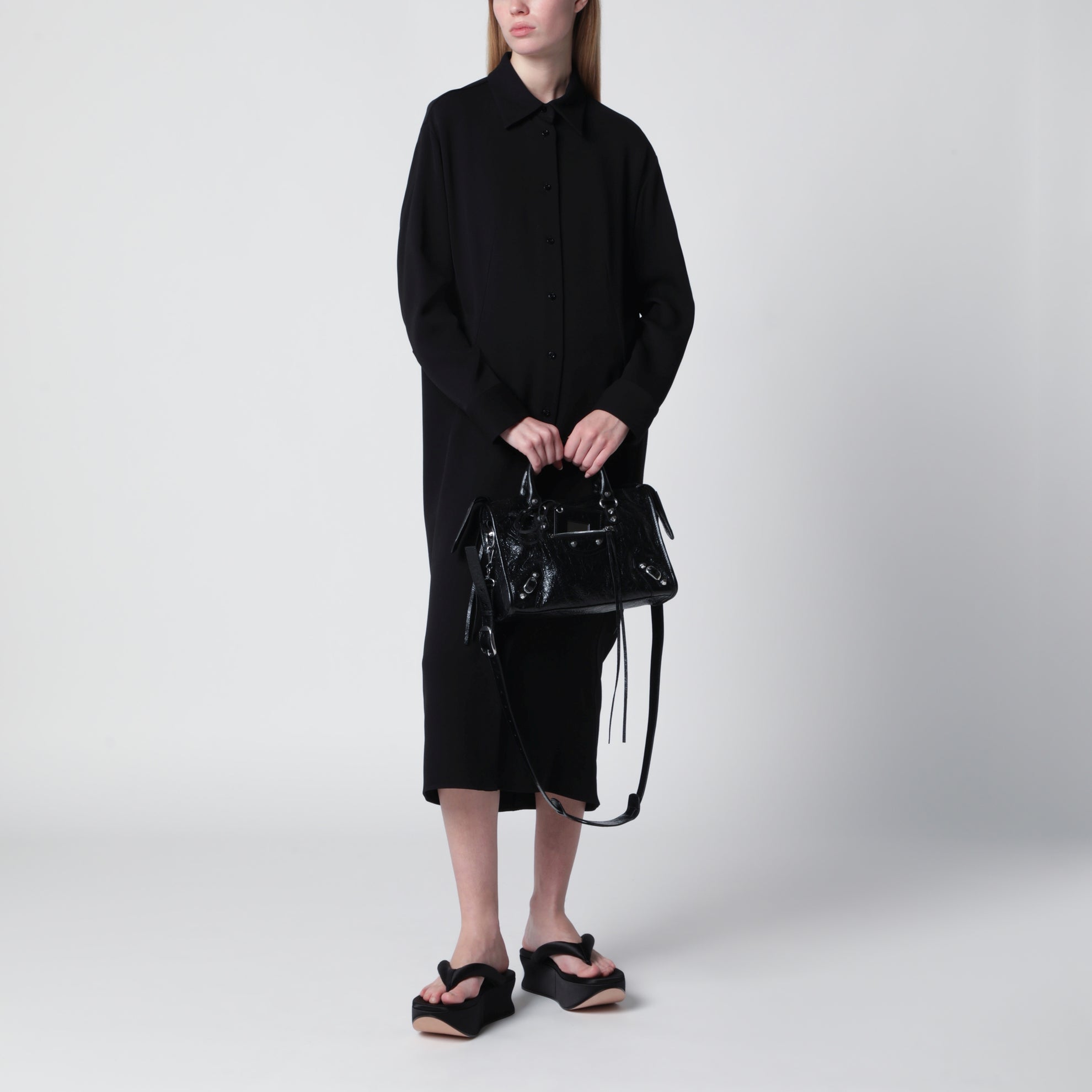 Robe-chemise noire en laine et soie