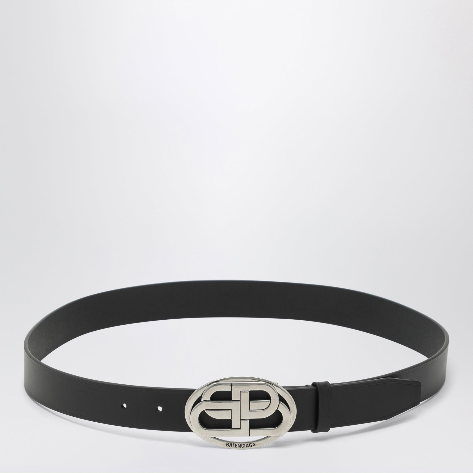 Black leather Oval BB belt