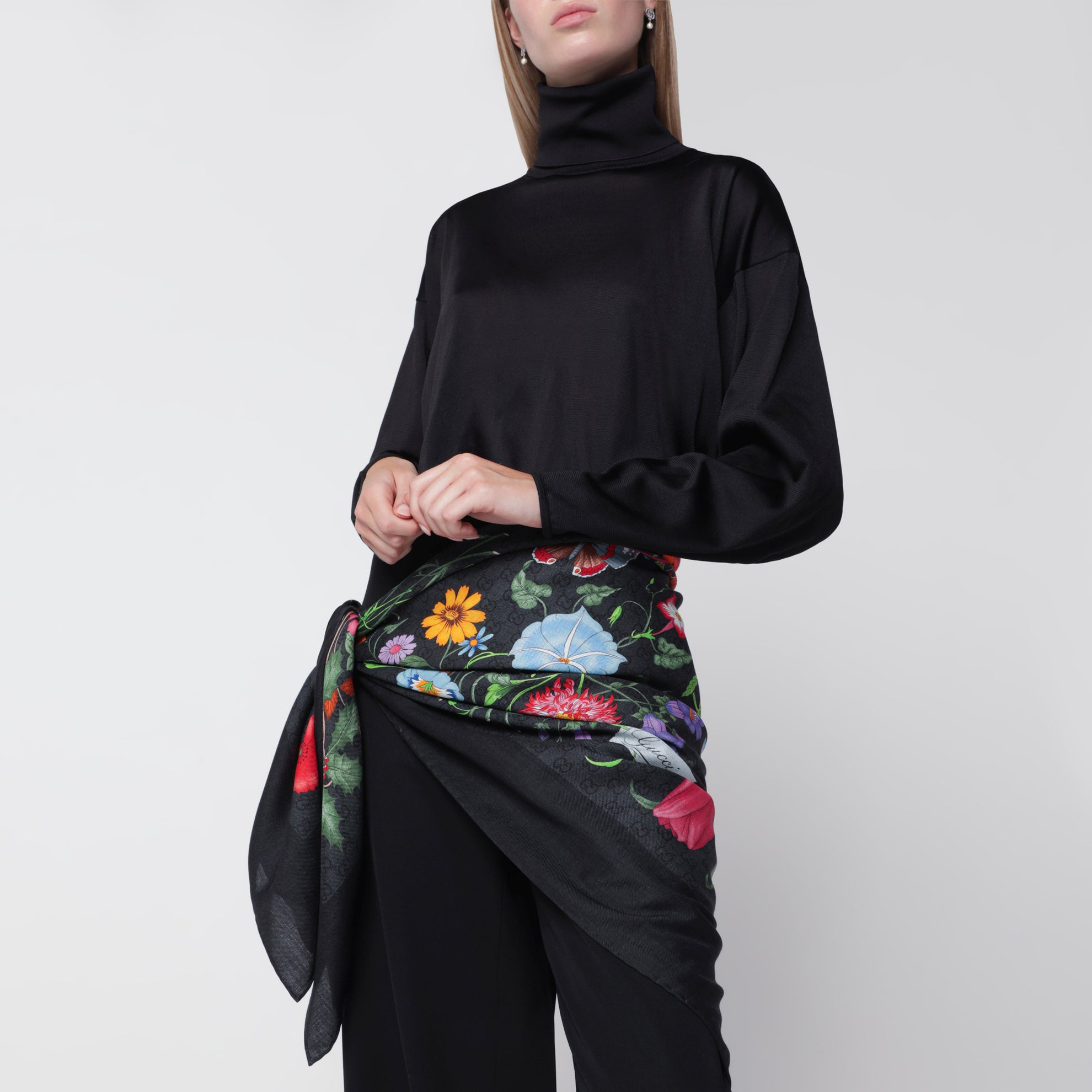 Écharpe en laine et soie à imprimé floral