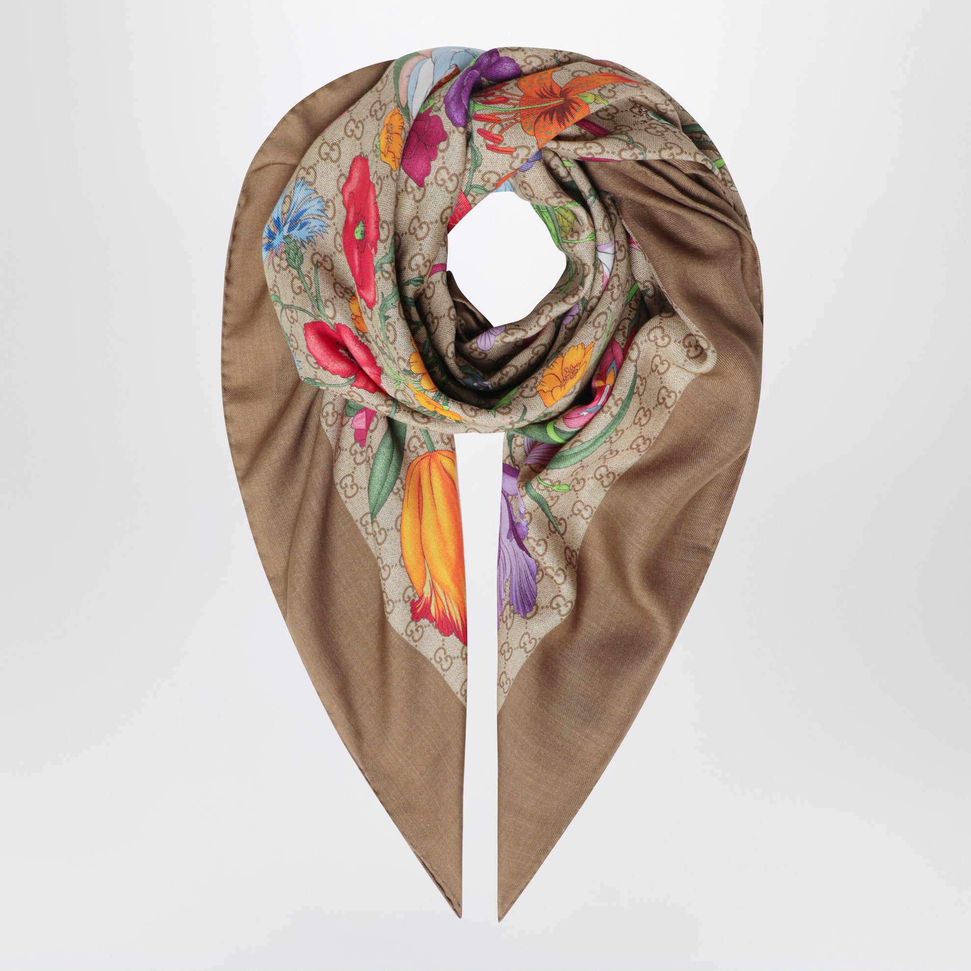 Scialle in lana e seta con stampa GG jacquard