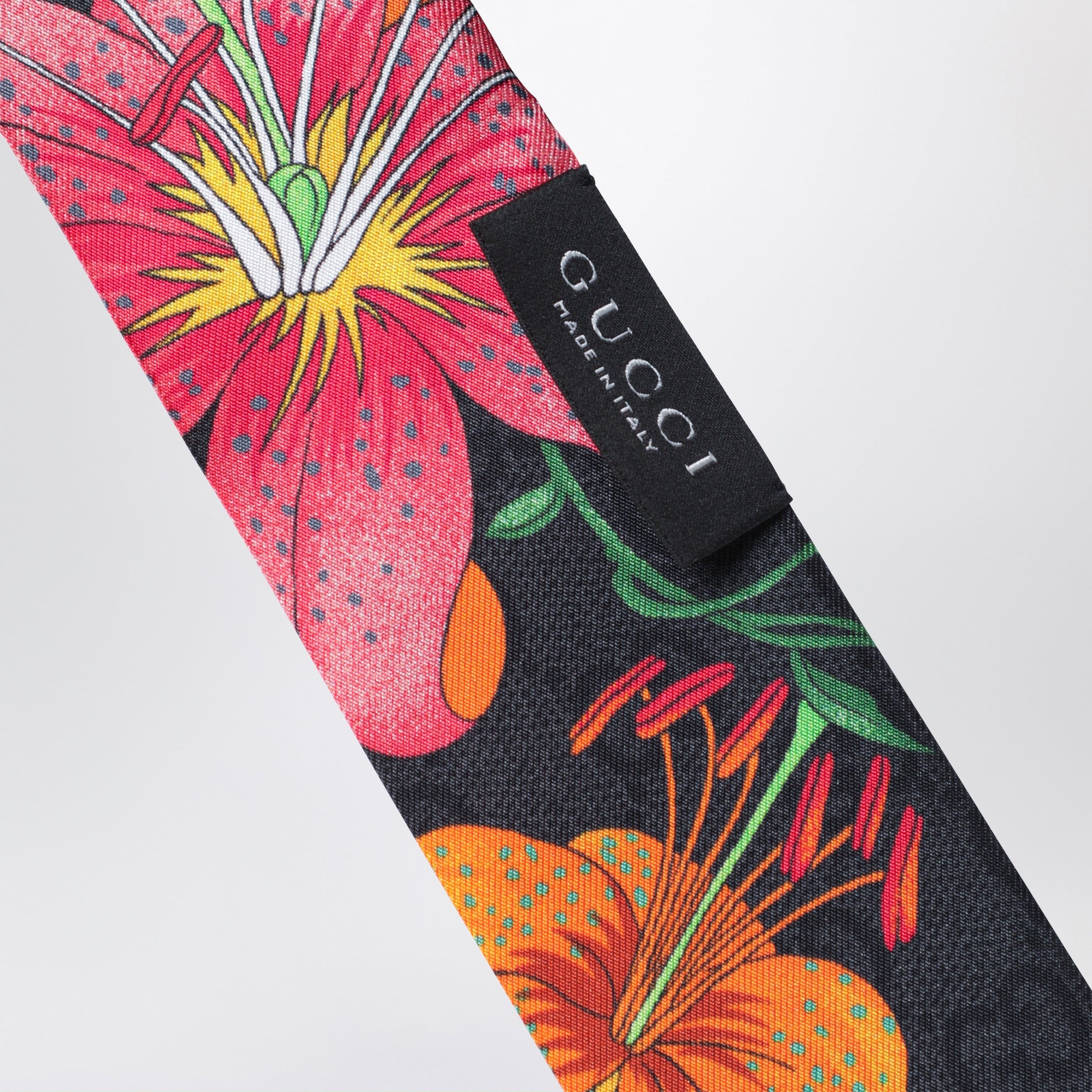 Seidenband mit GG Flora-Print in Schwarz