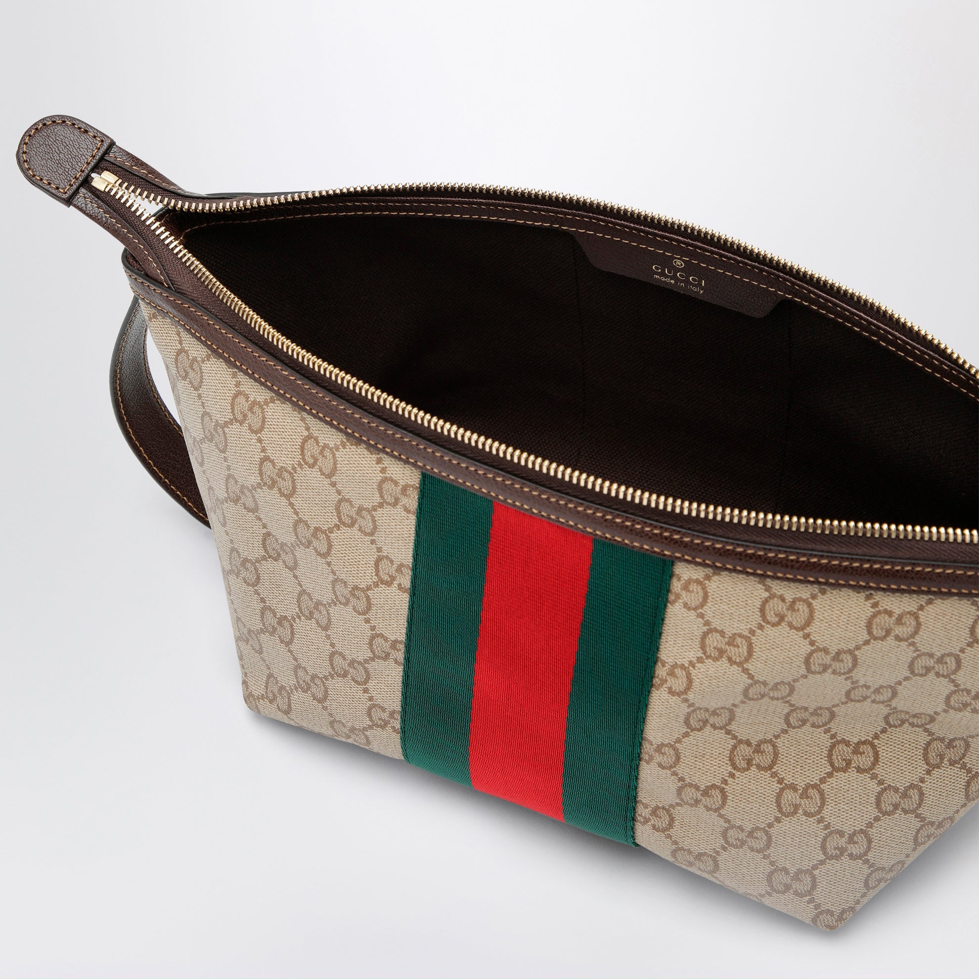 Kosmetiktasche aus beigem GG Supreme-Stoff