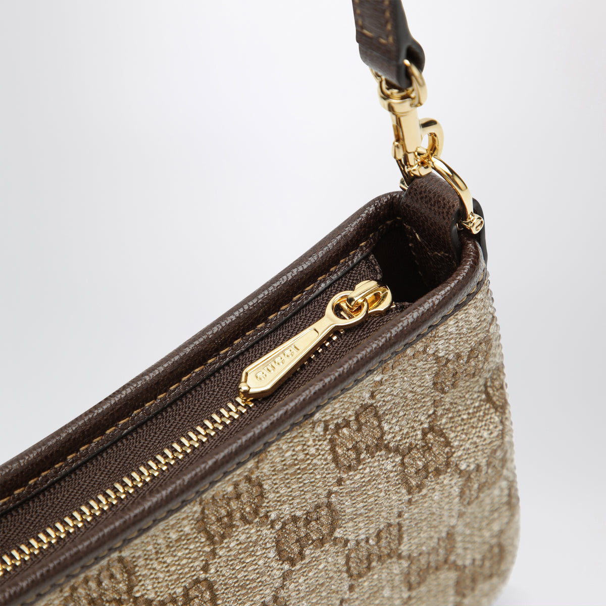 Borsa a spalla Gossip marrone in tessuto GG