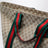 Shopping-Tasche in mittlerer Größe aus GG-Gewebe in Sandbeige