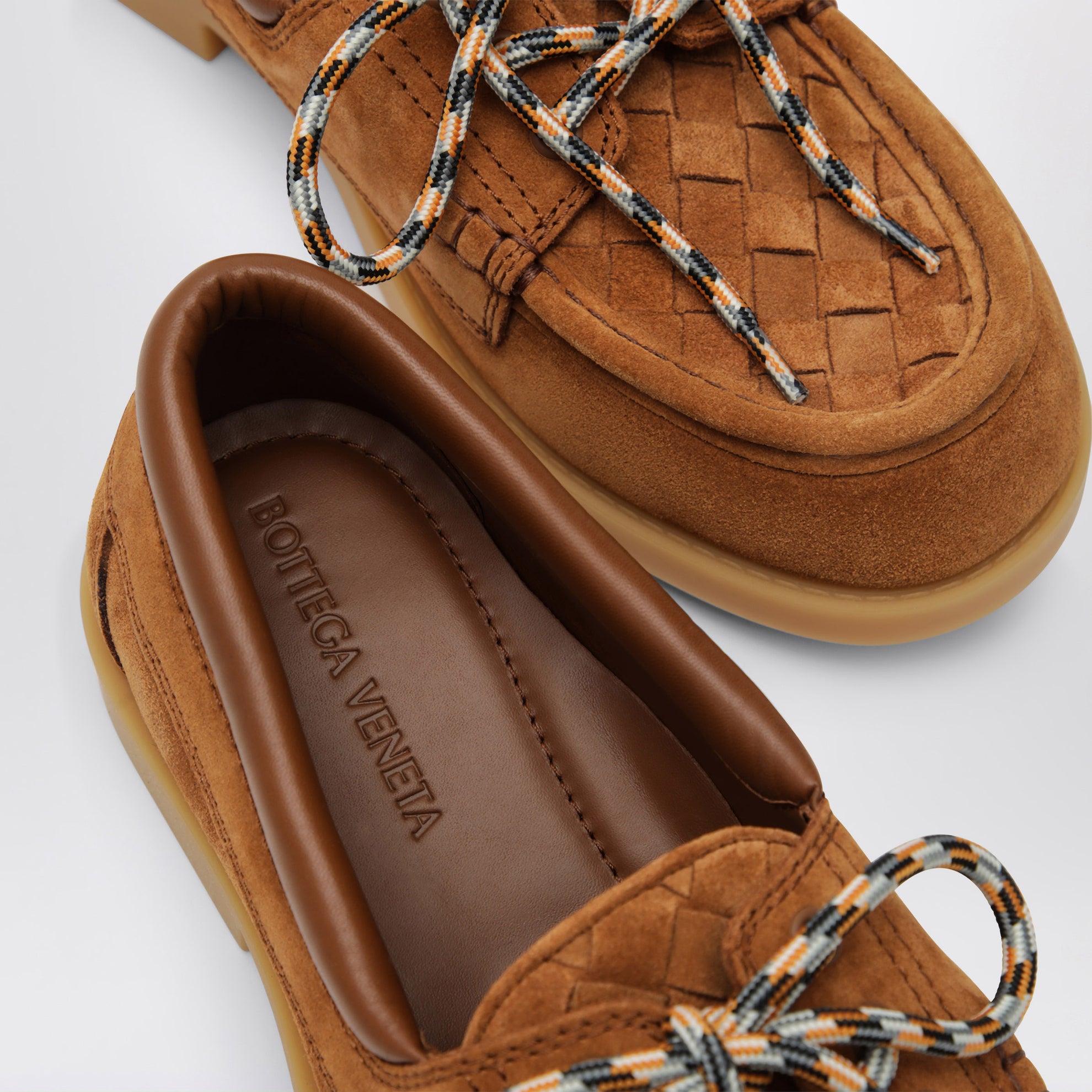Pier boat shoes with Intrecciato detail in suede, tannin