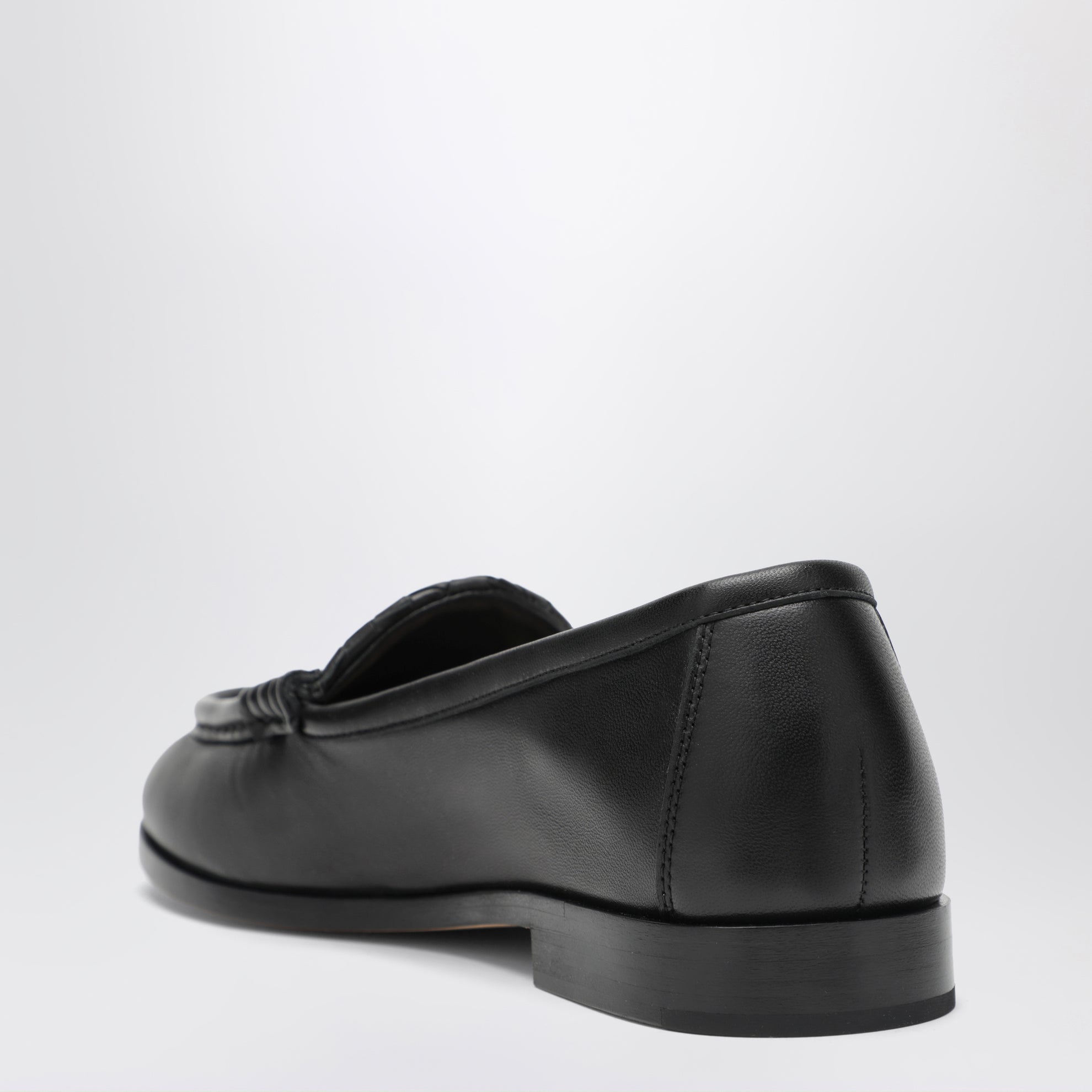 Silenzio Loafer aus Lammleder in Schwarz