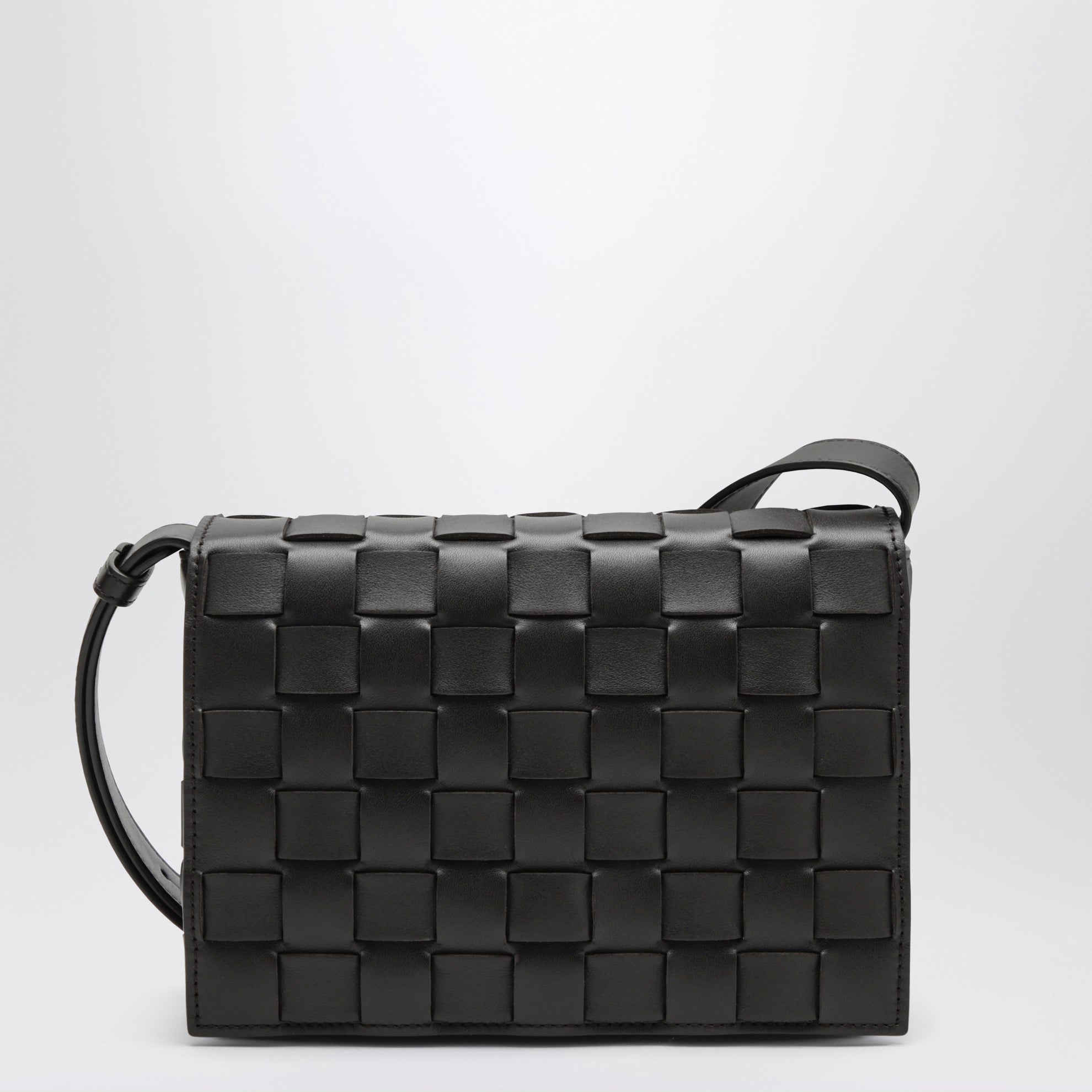 Sac messenger Orto en cuir de veau tressé Espresso