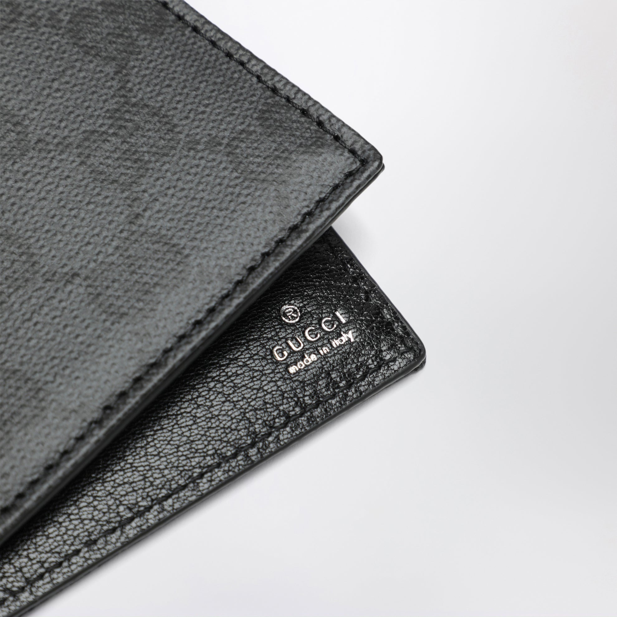 Bifold-Geldbörse Essence Classic aus GG-Canvas, schwarz