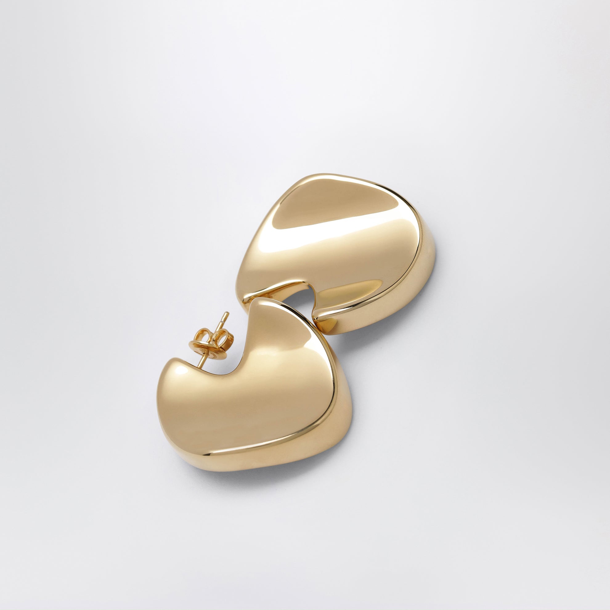 Geometrische Creolen aus Silber mit Goldfinish