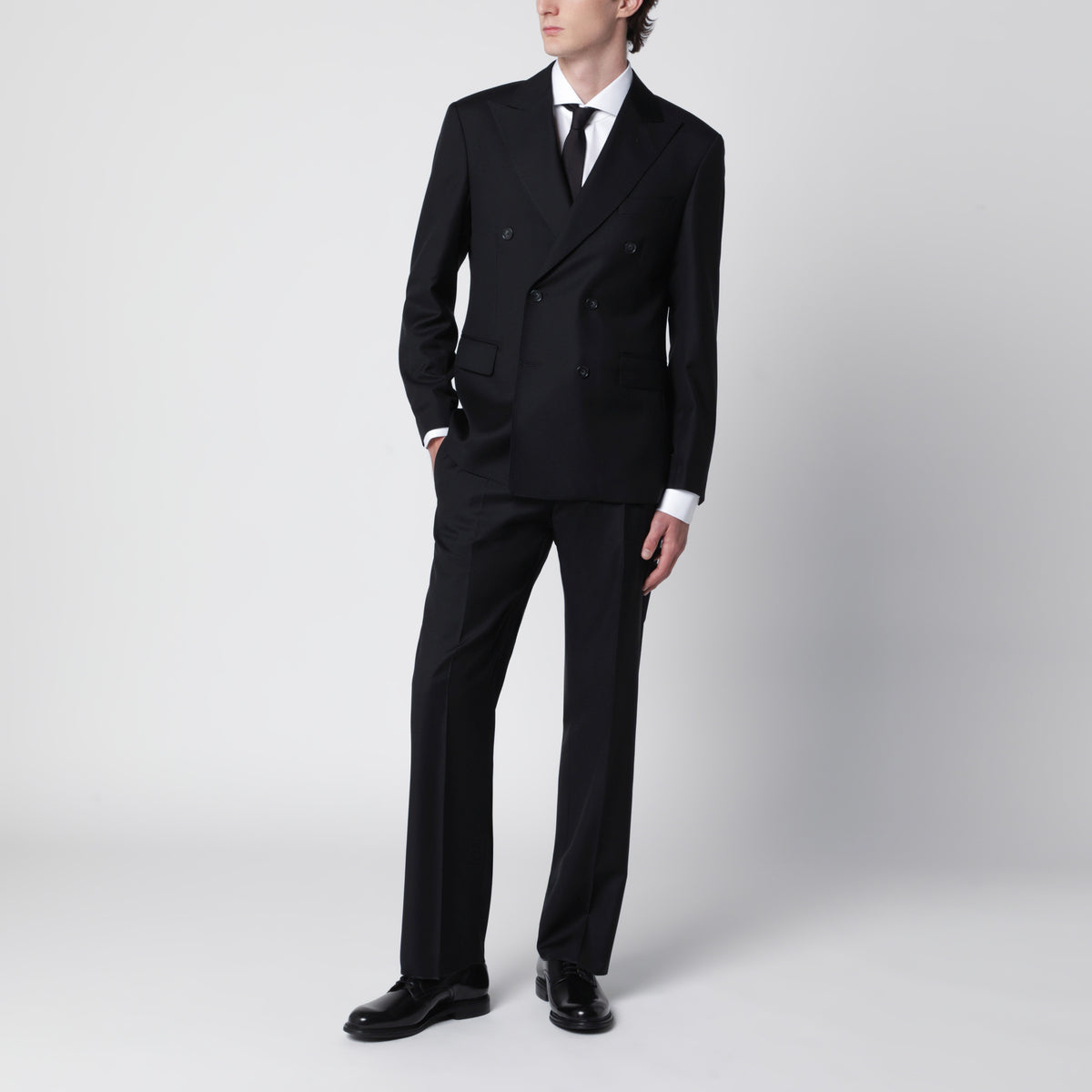 Black double-breasted suit in wool