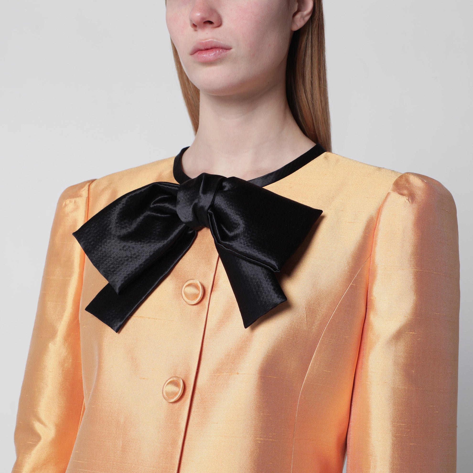 Pea coat in shantung in melon/black