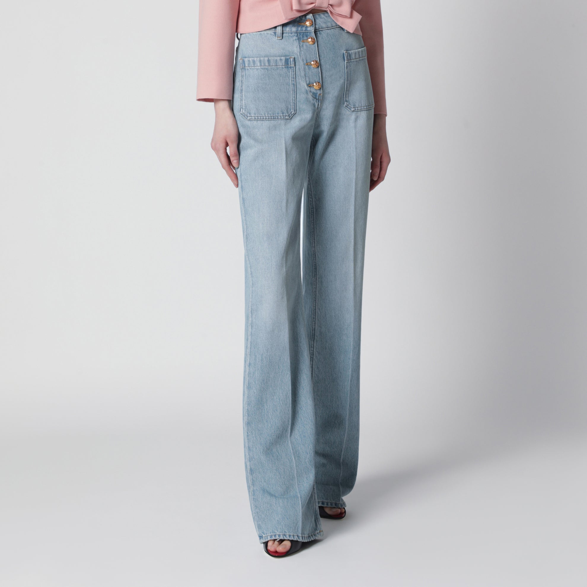 Jeans aus hellblauem Baumwoll-Denim