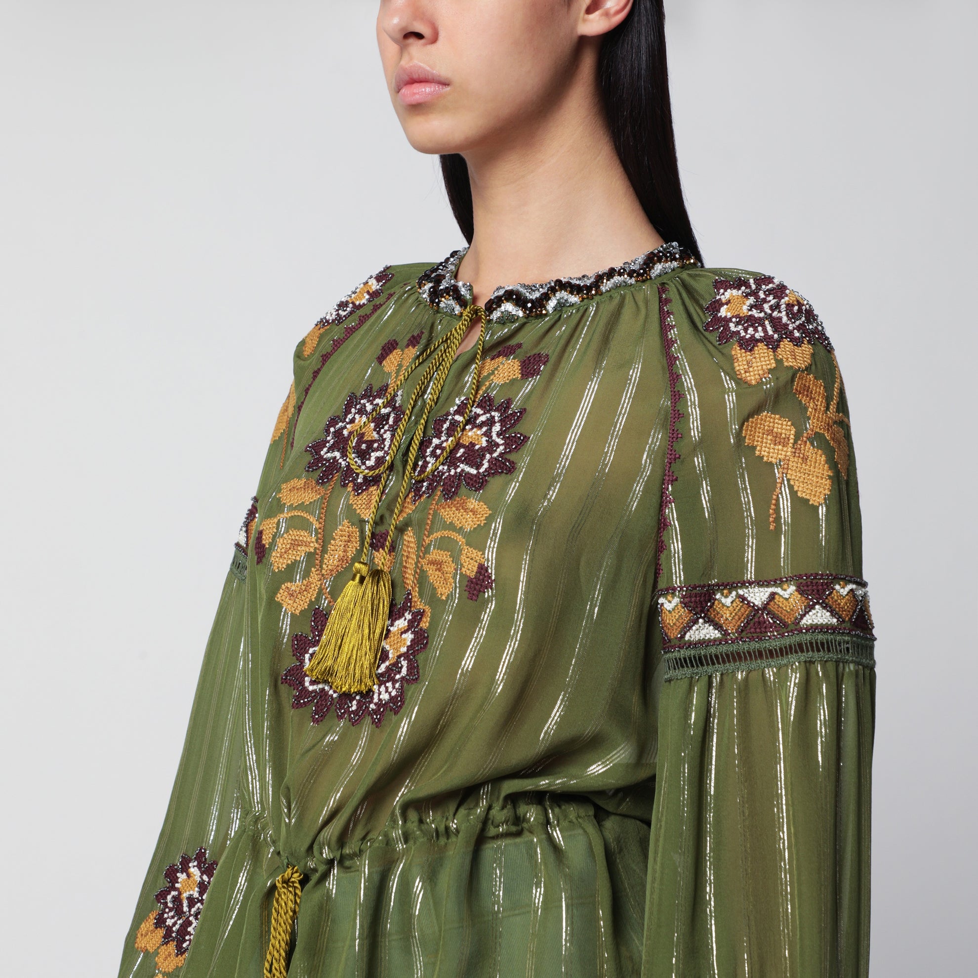 Camicia in seta lurex ricamata verde camou