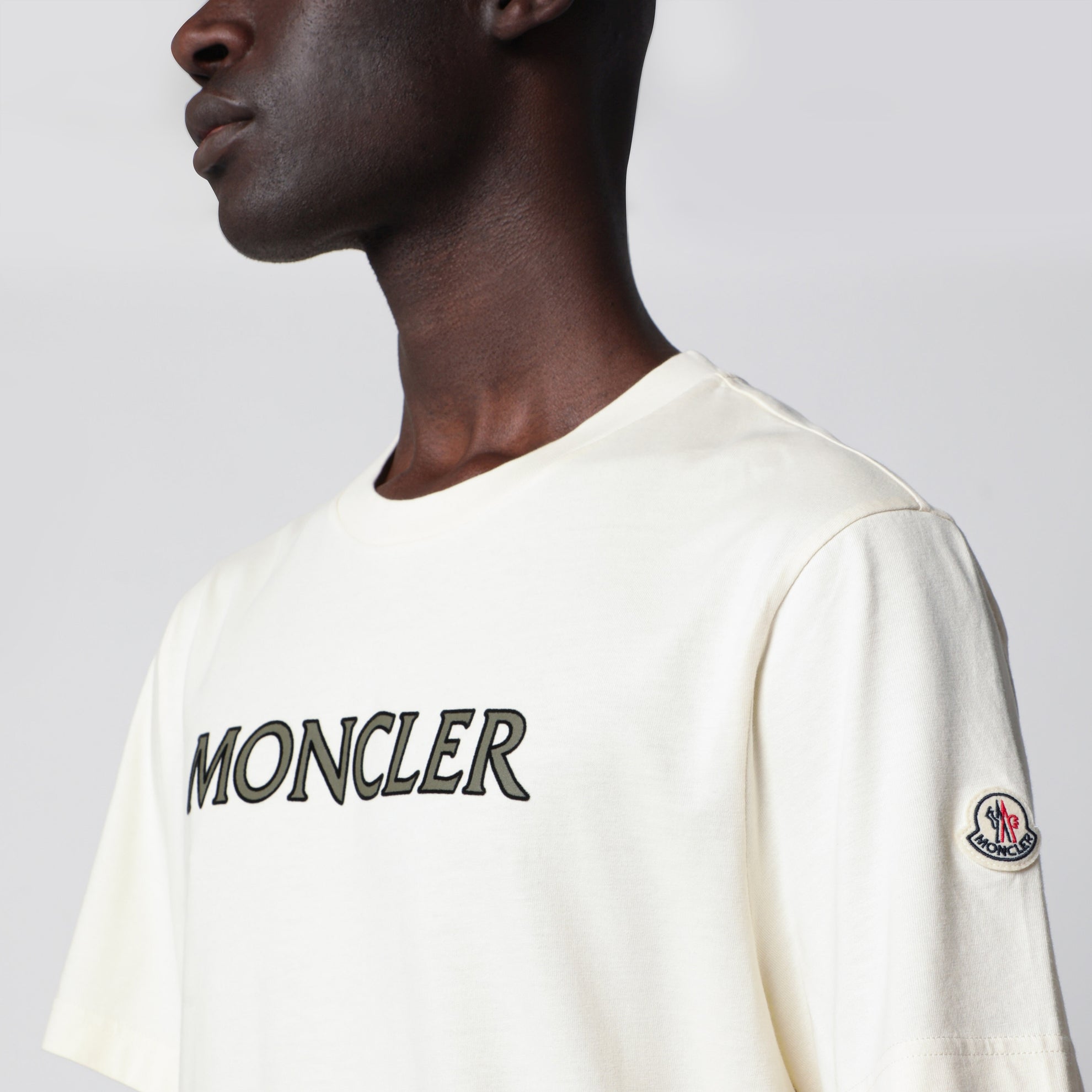 T-shirt avorio con stampa logo
