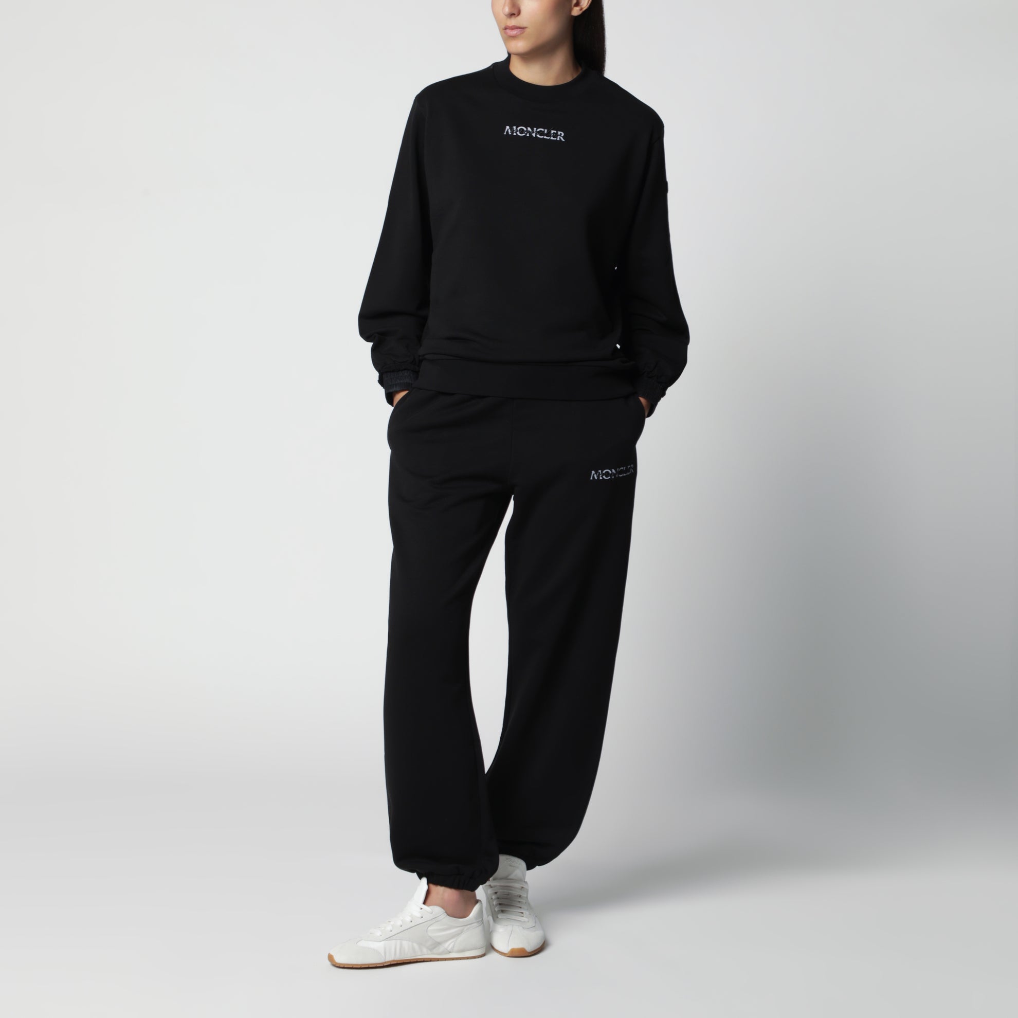 Felpa nera in cotone con logo