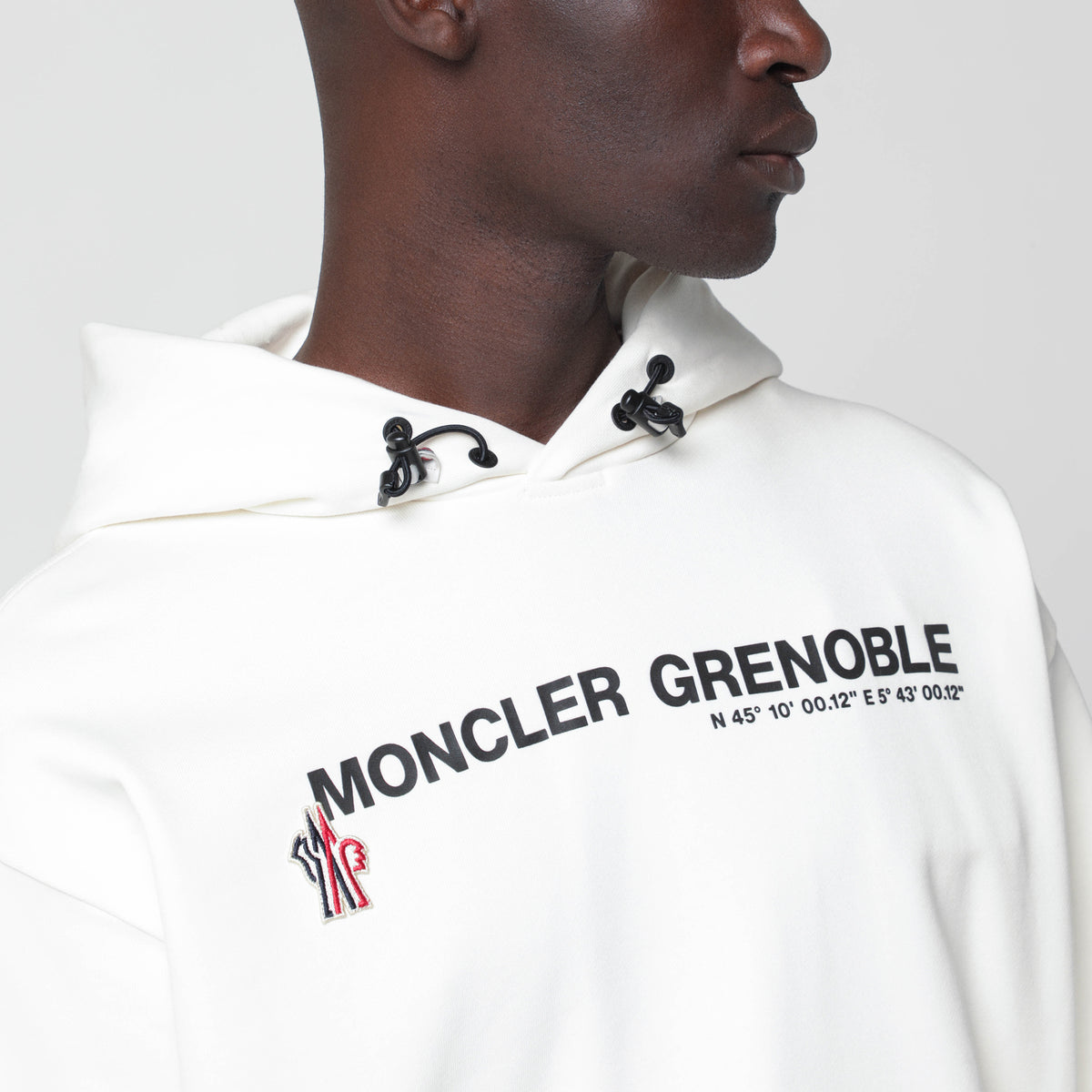 White cotton hooded sweatshirt with coordinates