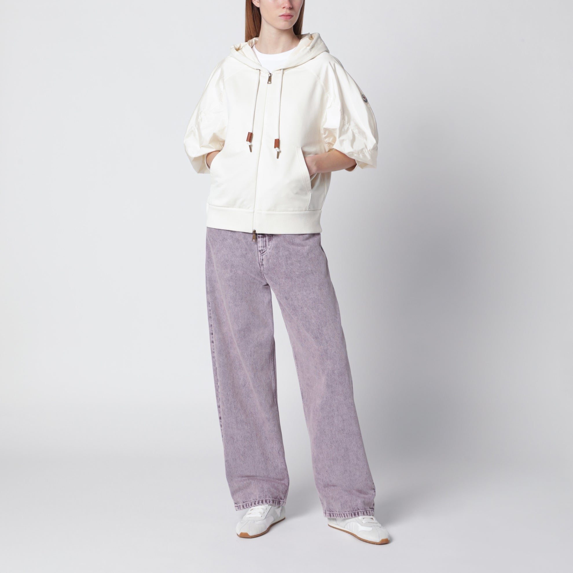 White short-sleeve jersey sweatshirt