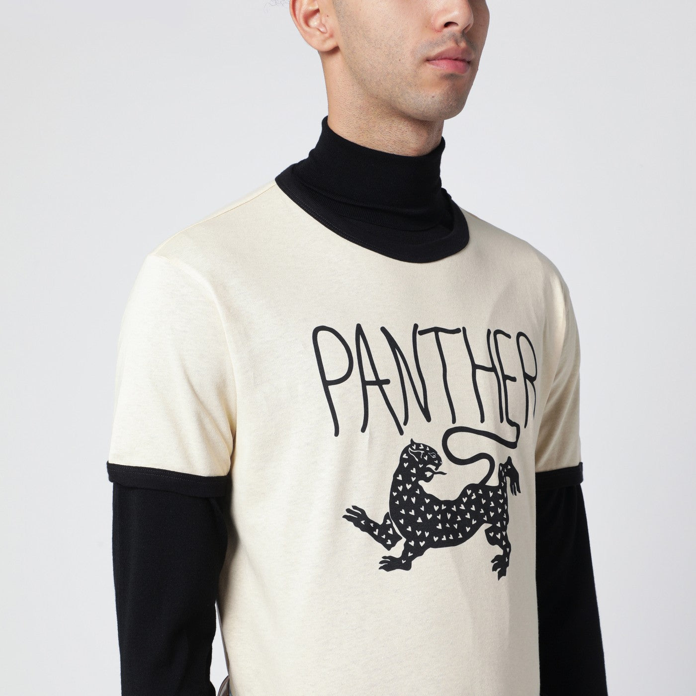 T-shirt color burro con stampa Panther