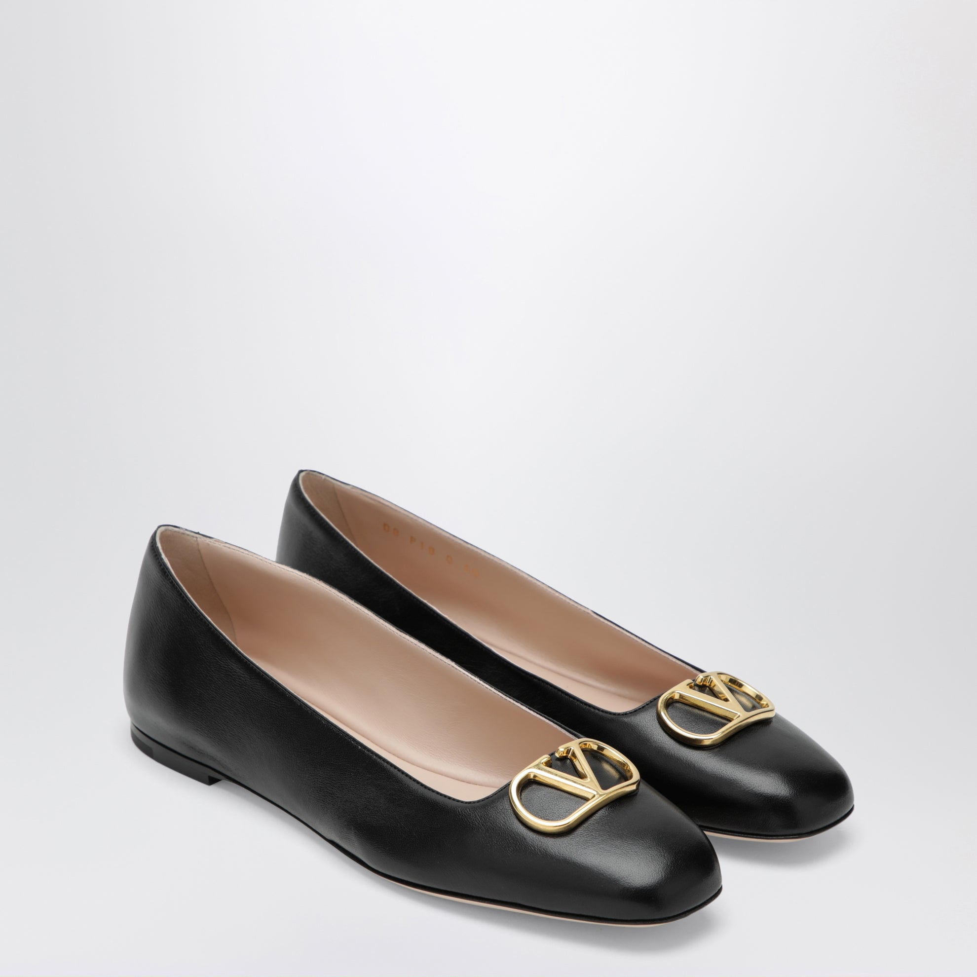 Black VLogo Signature ballerina flats in nappa leather