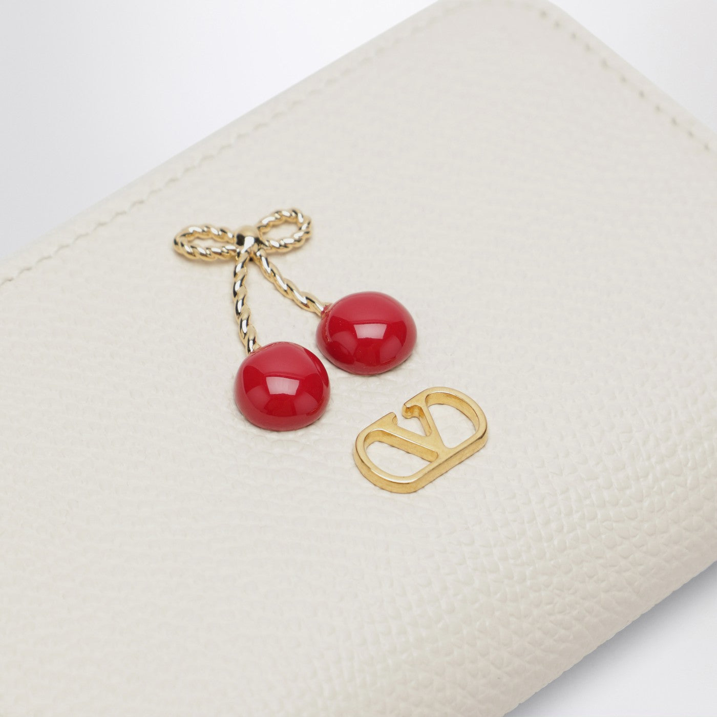 Portefeuille zippé Cherryfic en cuir ivoire