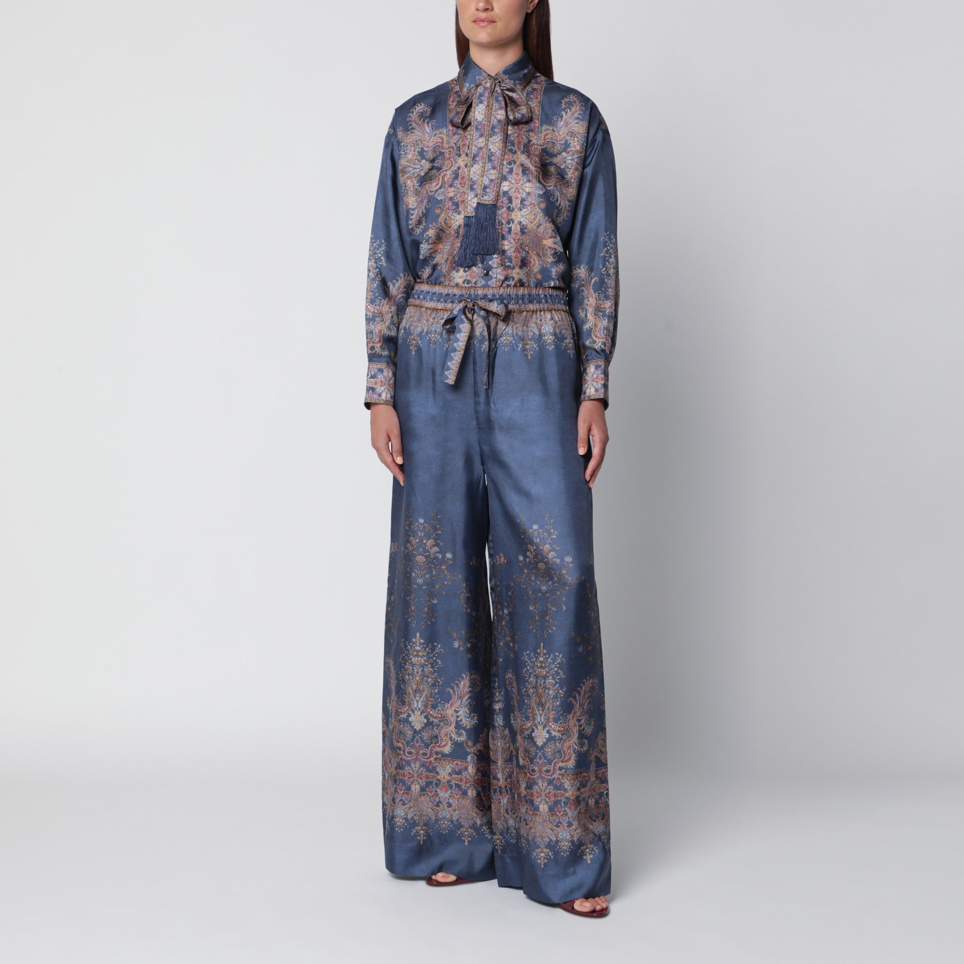 Valiant Relaxed Navy Seidenhemd
